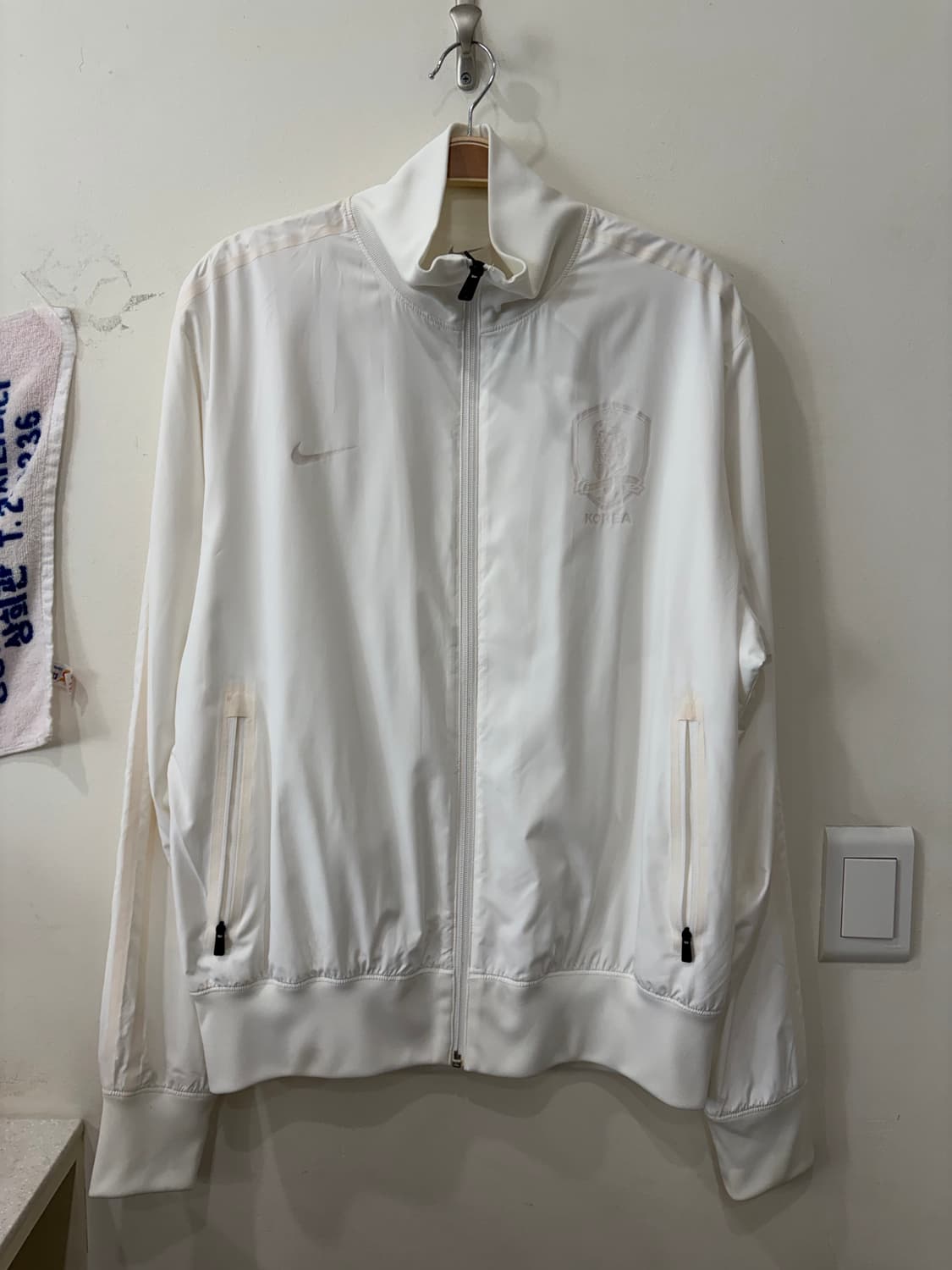 50. 나이키 국대 화이트져지 트랙탑 상품이미지1