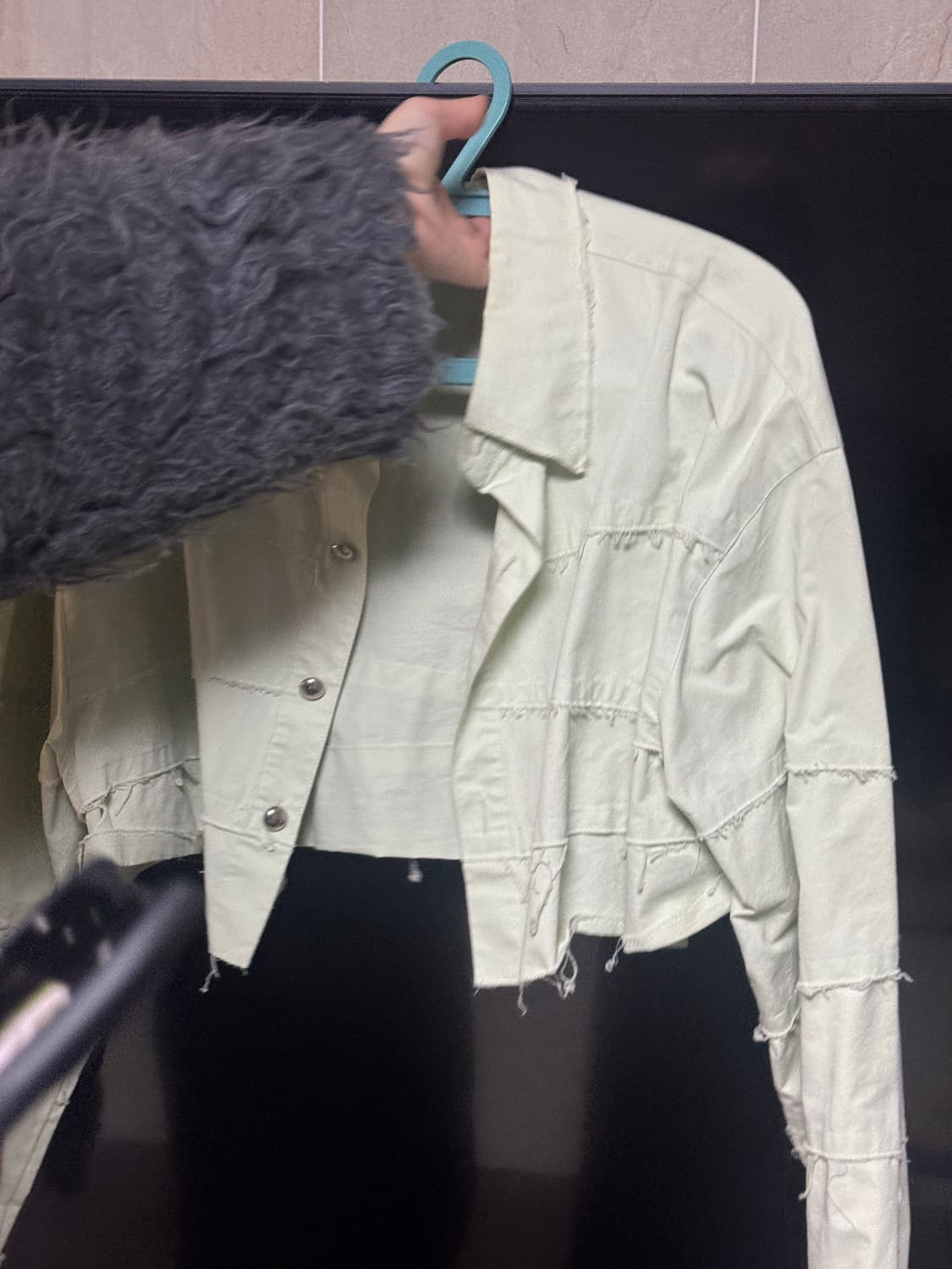 더일마 크롭셔츠 상품이미지6