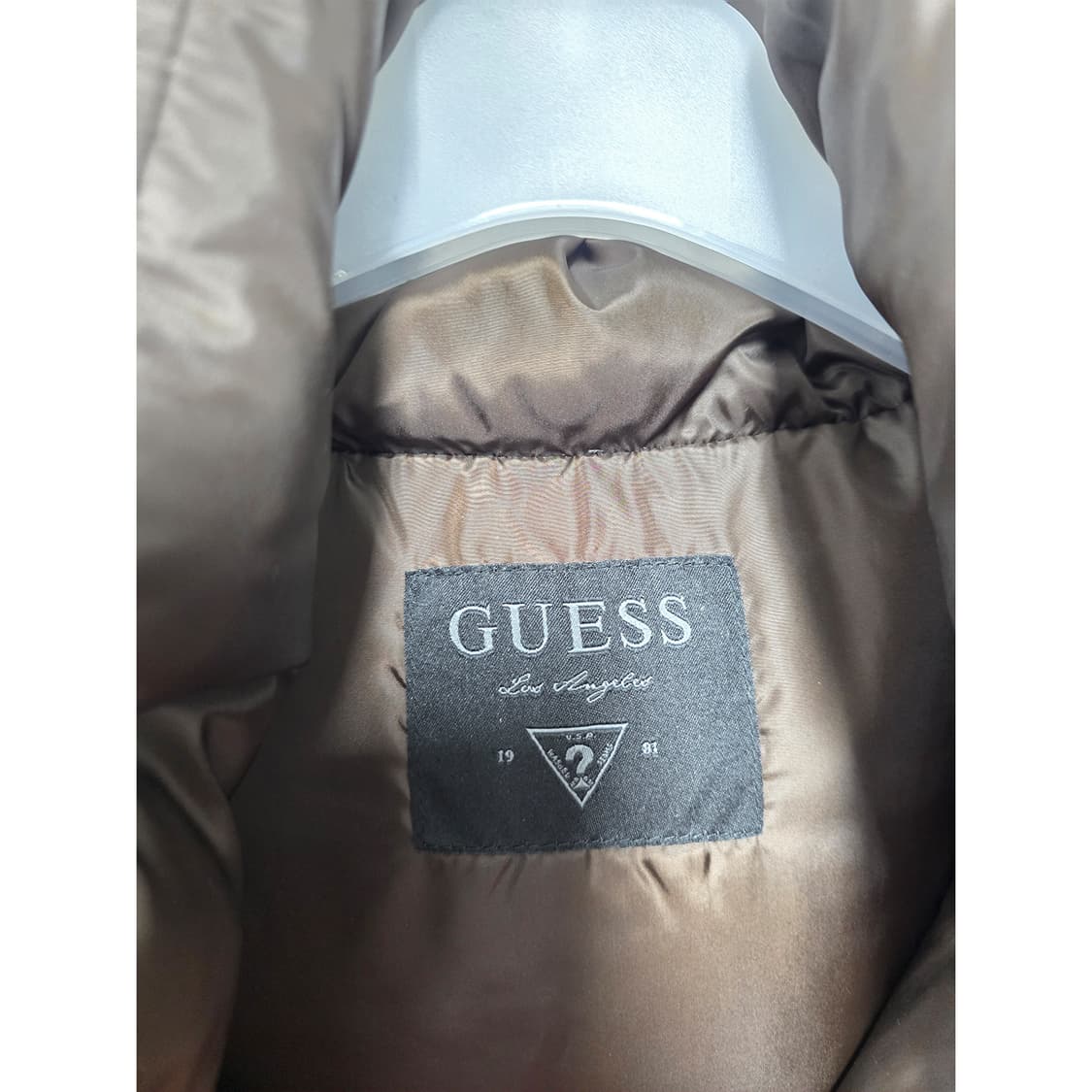 택포// 게스 빨간색 다운패딩 M 상품이미지2