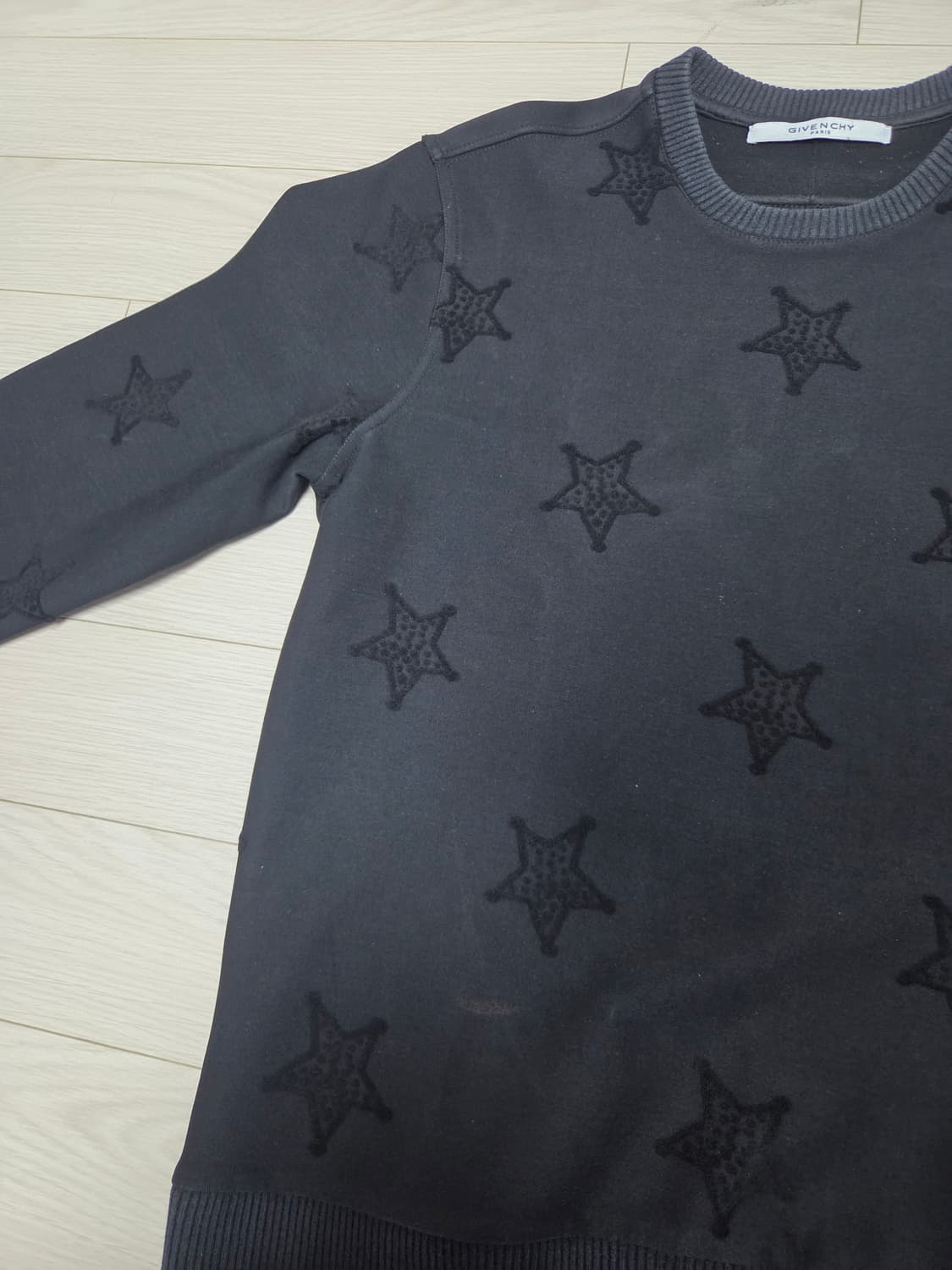 지방시 아카이브 스타 자수 맨투맨 상품이미지8