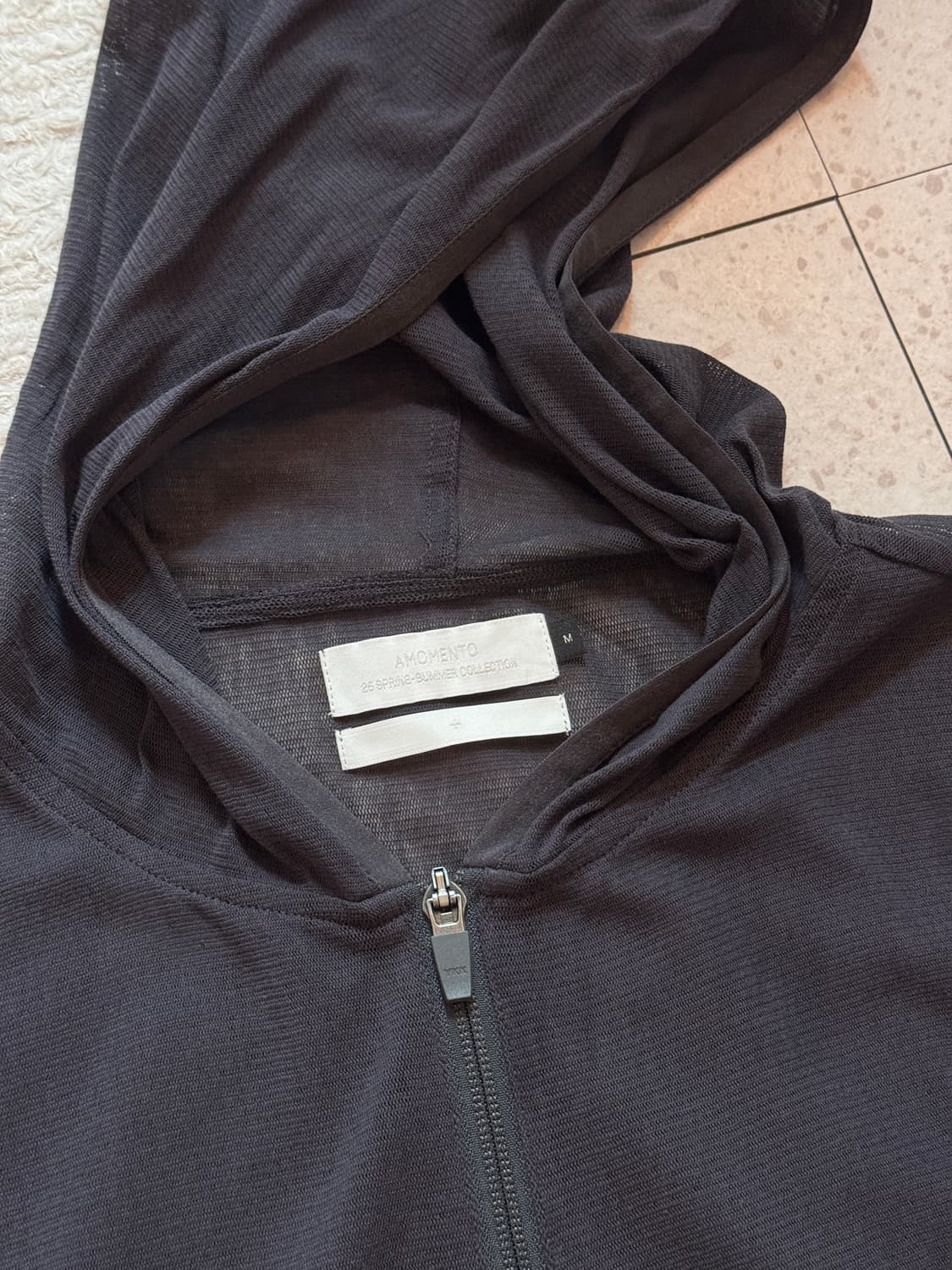 아모멘토 Men's Mesh Hooded Zip Up Jumper 상품이미지3