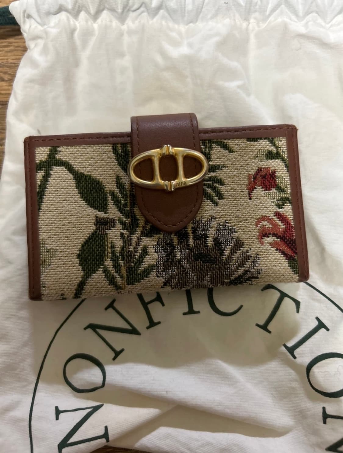 아떼 아코디언 지갑 상품이미지2