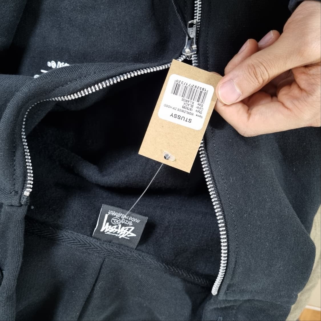 스투시 월드와이드 집업 후드 블랙 XL 상품이미지3