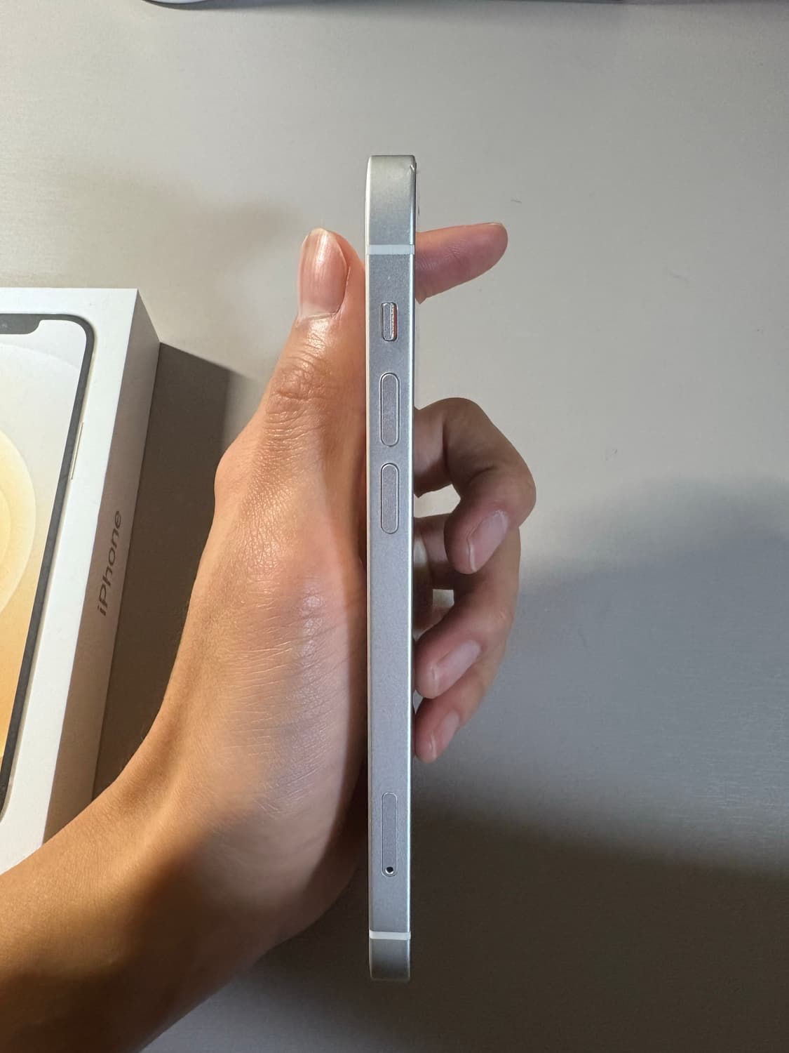 아이폰 12 화이트 128gb 상품이미지3