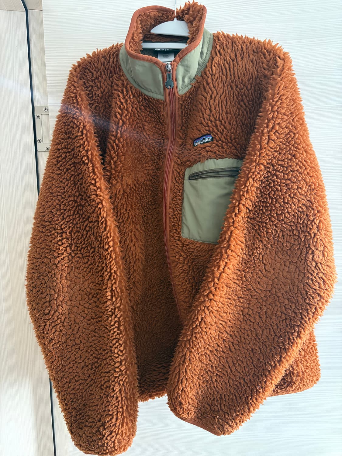 파타고니아 딥파일 브라운 L 상품이미지1