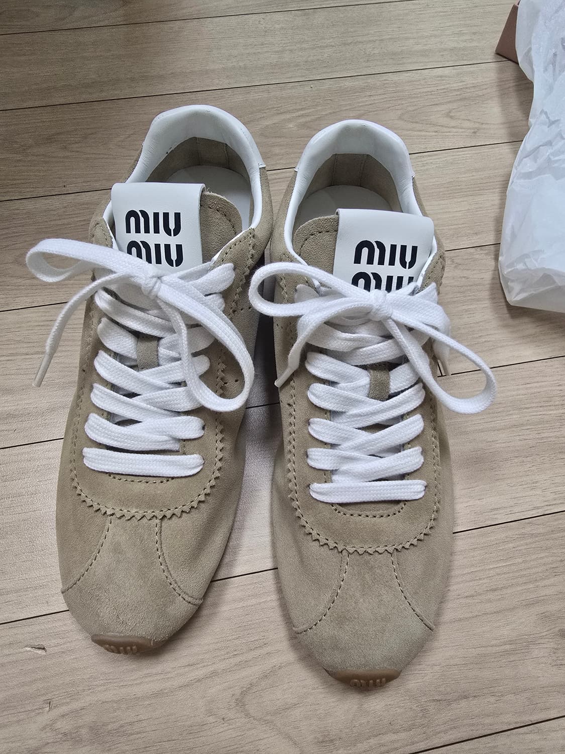 미우미우 플룸 39 상품이미지9