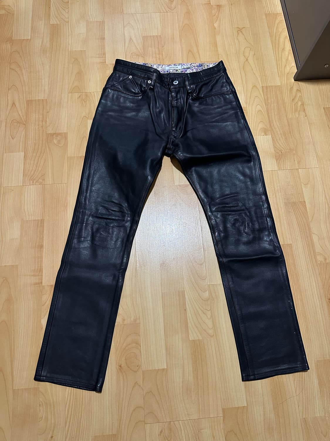 Nonnative Cow Leather Pants 상품이미지3