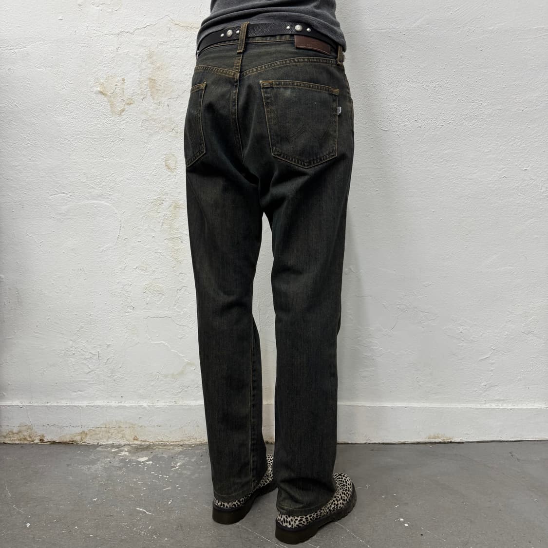 에드윈(EDWIN) 403 미디엄블루 샌드 워싱 스트레이트 데님 팬 상품이미지2