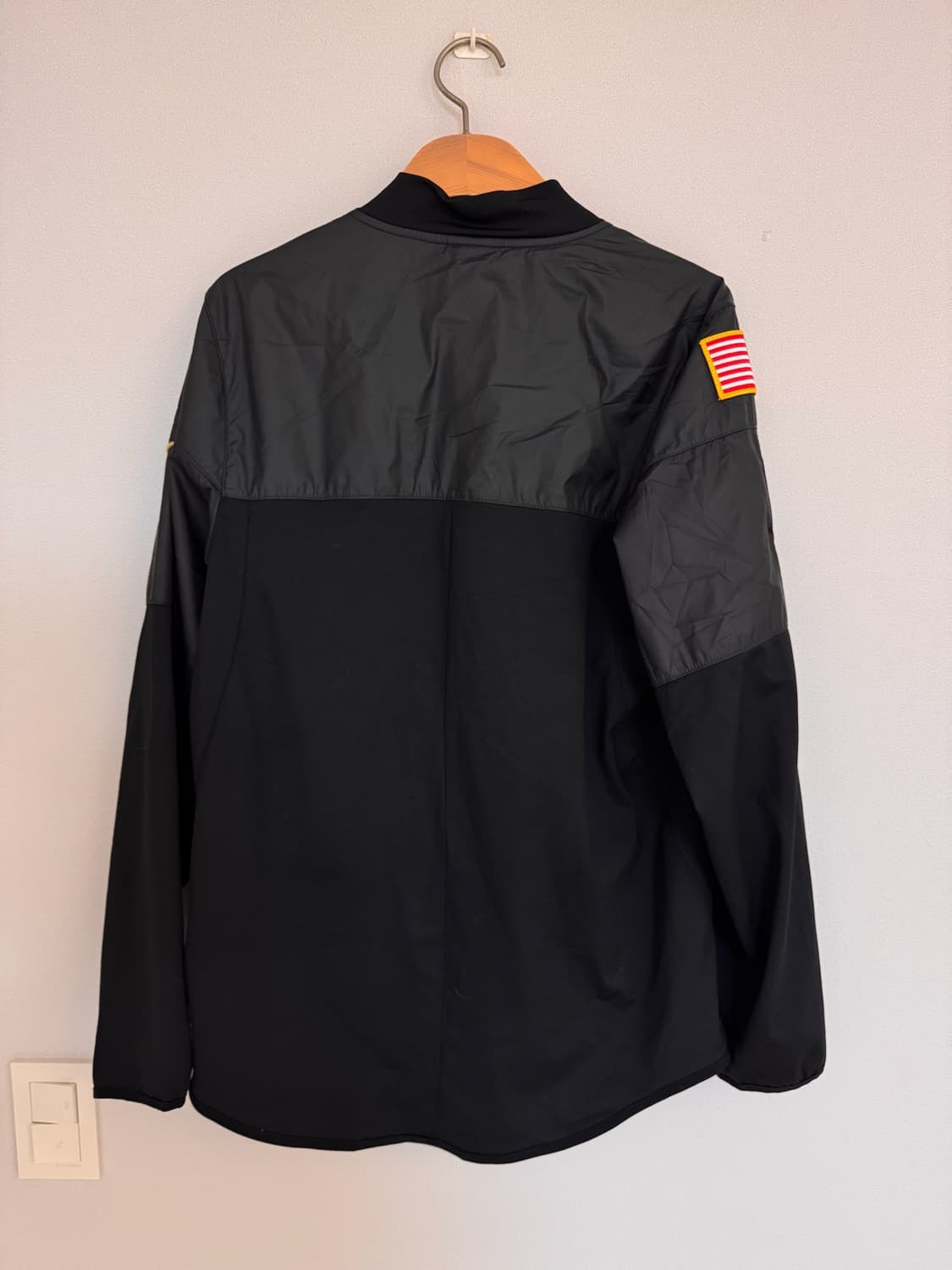 나이키 NFL 밀리터리 봄버 자켓 상품이미지2