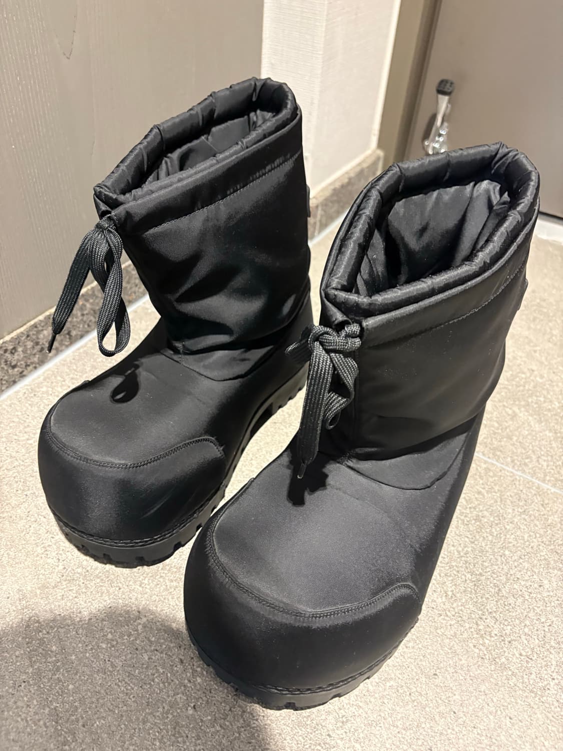 발렌시아가 스키부츠 로우 40사이즈 상품이미지2