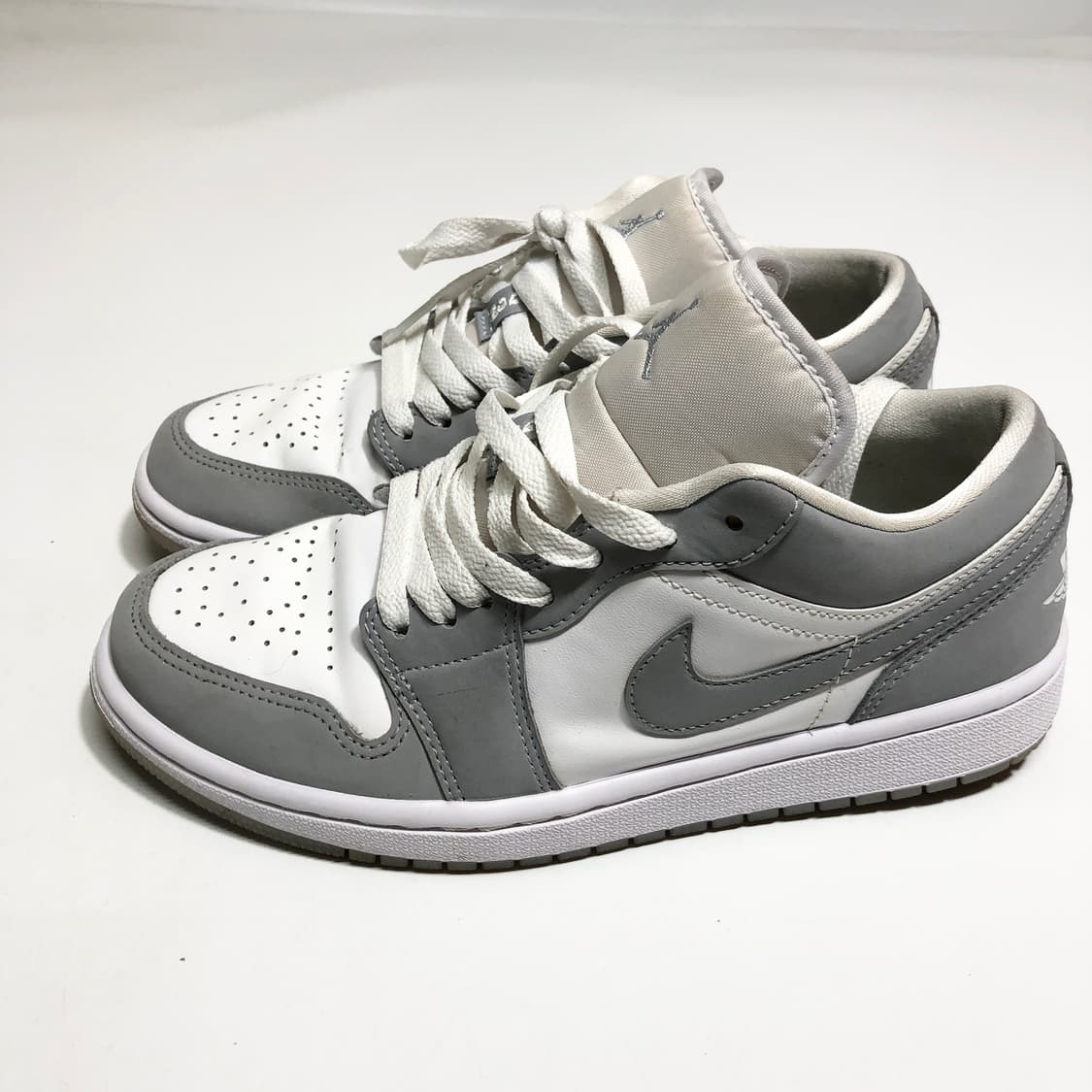 나이키 에어조던1 로우 울프그레이 240 상품이미지2