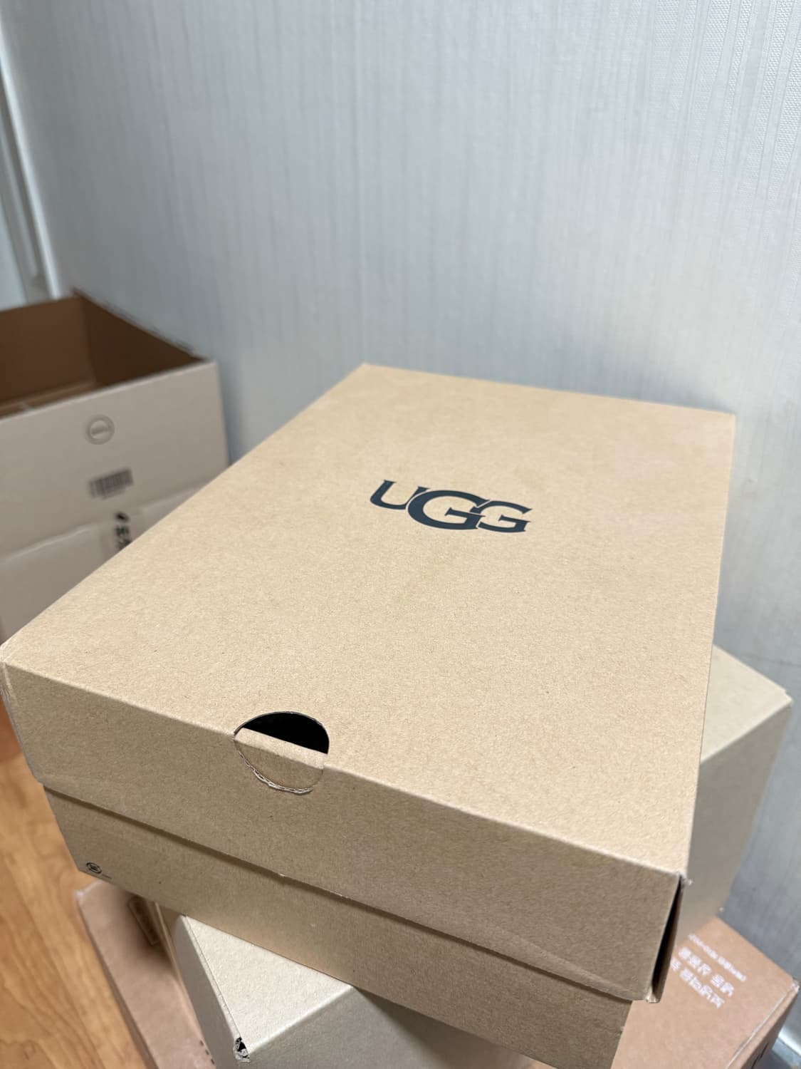 UGG 타스만 슬리퍼 상품이미지2