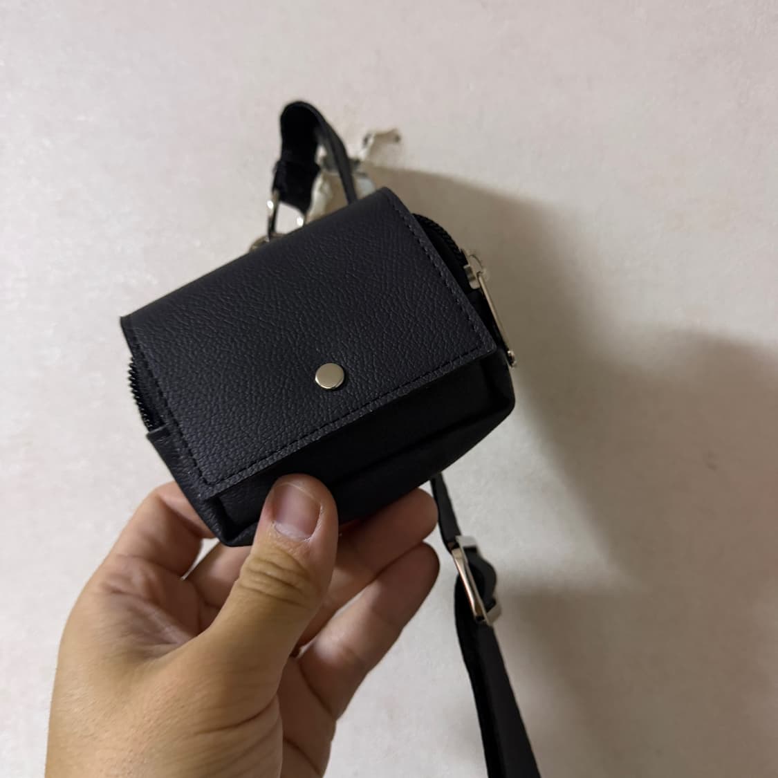 이우가마카라스 메신져크로스백 상품이미지4