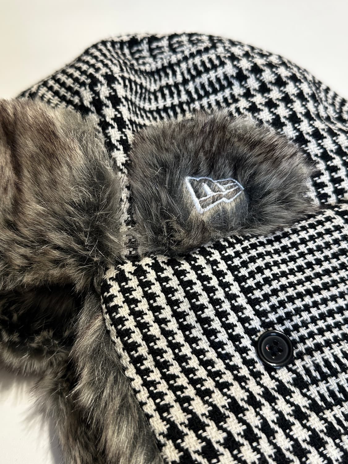 뉴에라 체크 해링본 트래퍼 (군밤모자) Lsize 상품이미지5