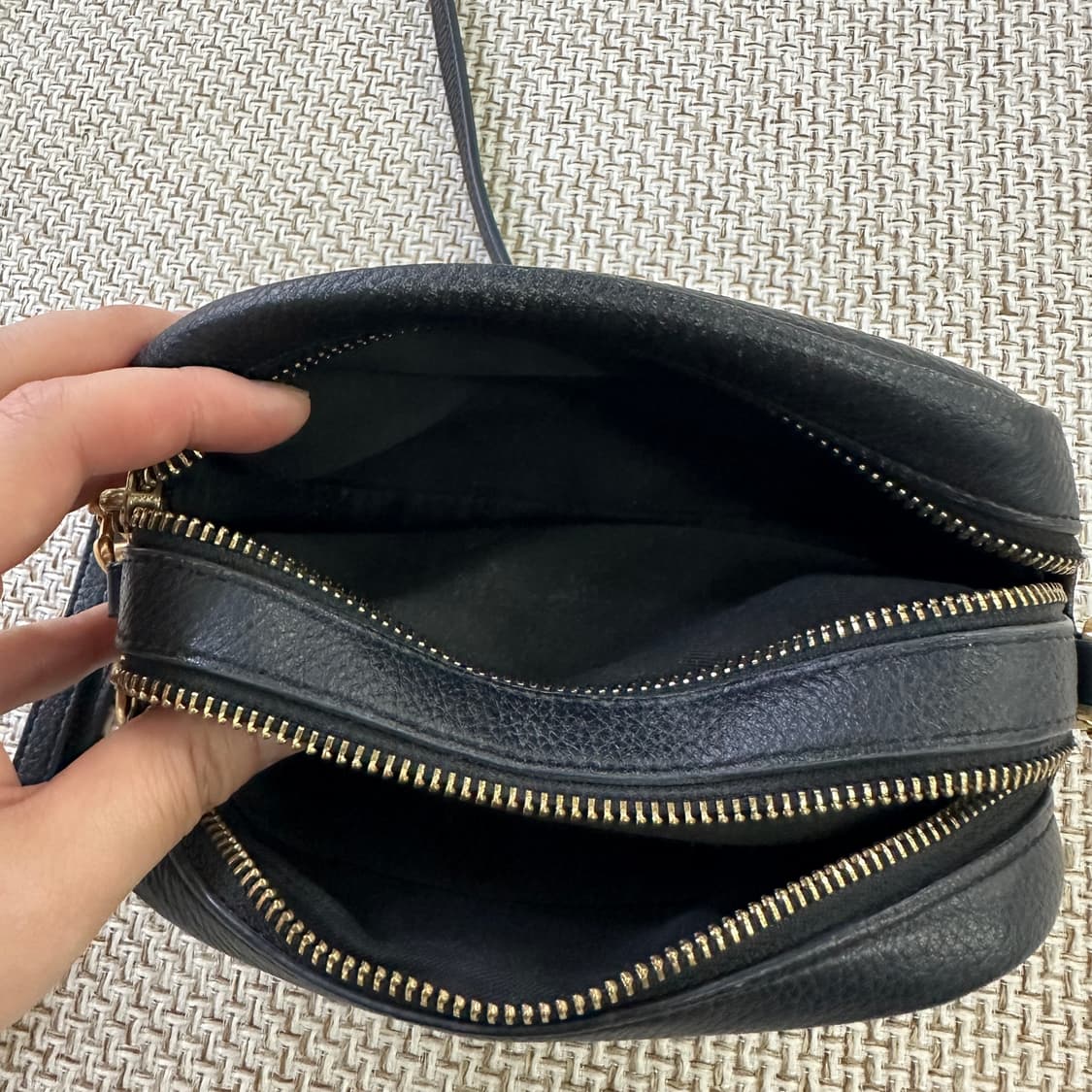 실측확인 토리버치 페리 봄베 크로스백 0331D 상품이미지3