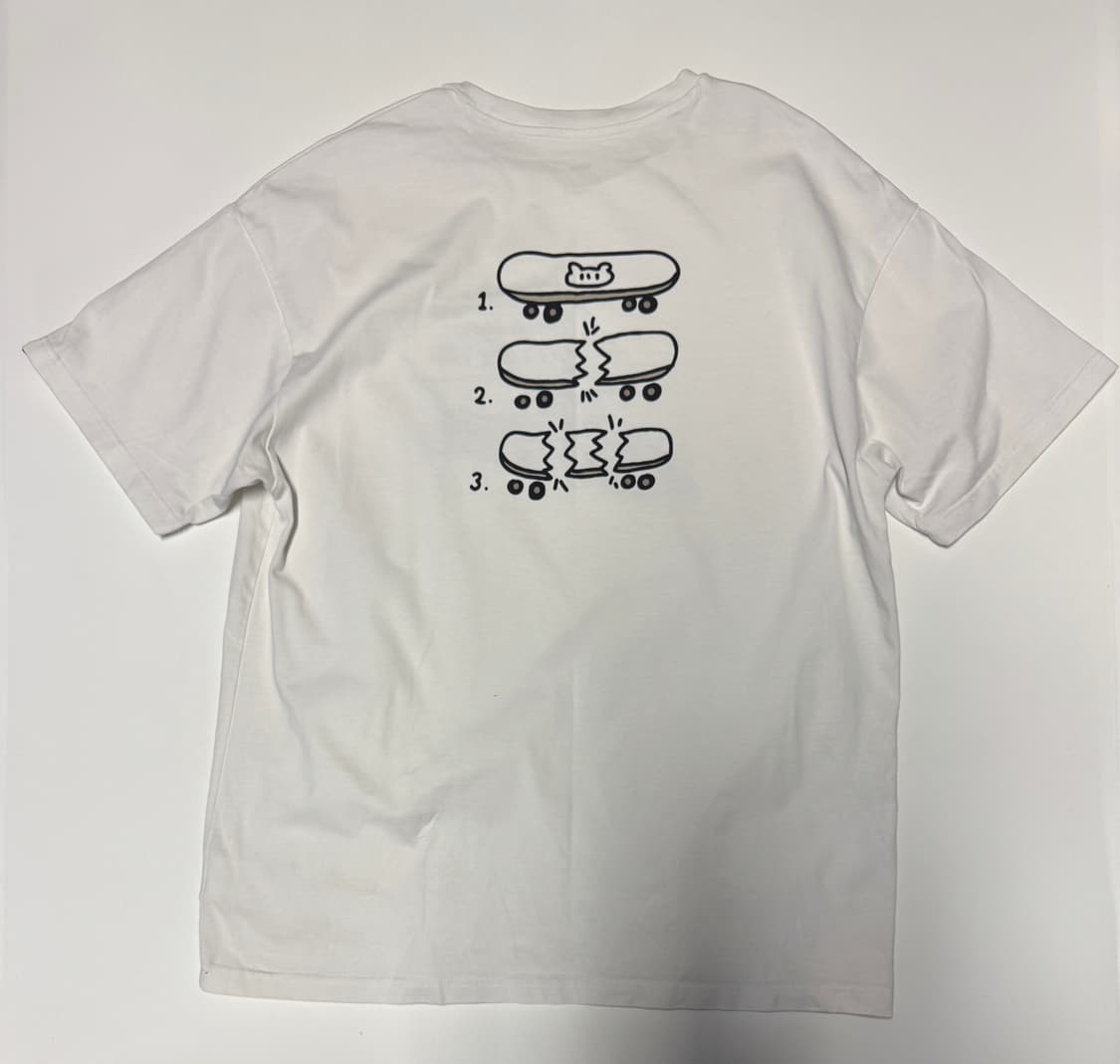 반스 Vans 23ss 곰돌이 프린팅 반팔 티셔츠 L ~ XL 화이트 상품이미지2