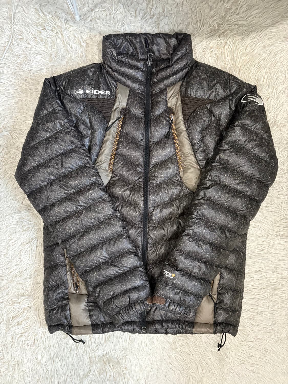 [L] 아이더 브라운 경량패딩 필 700 상품이미지1