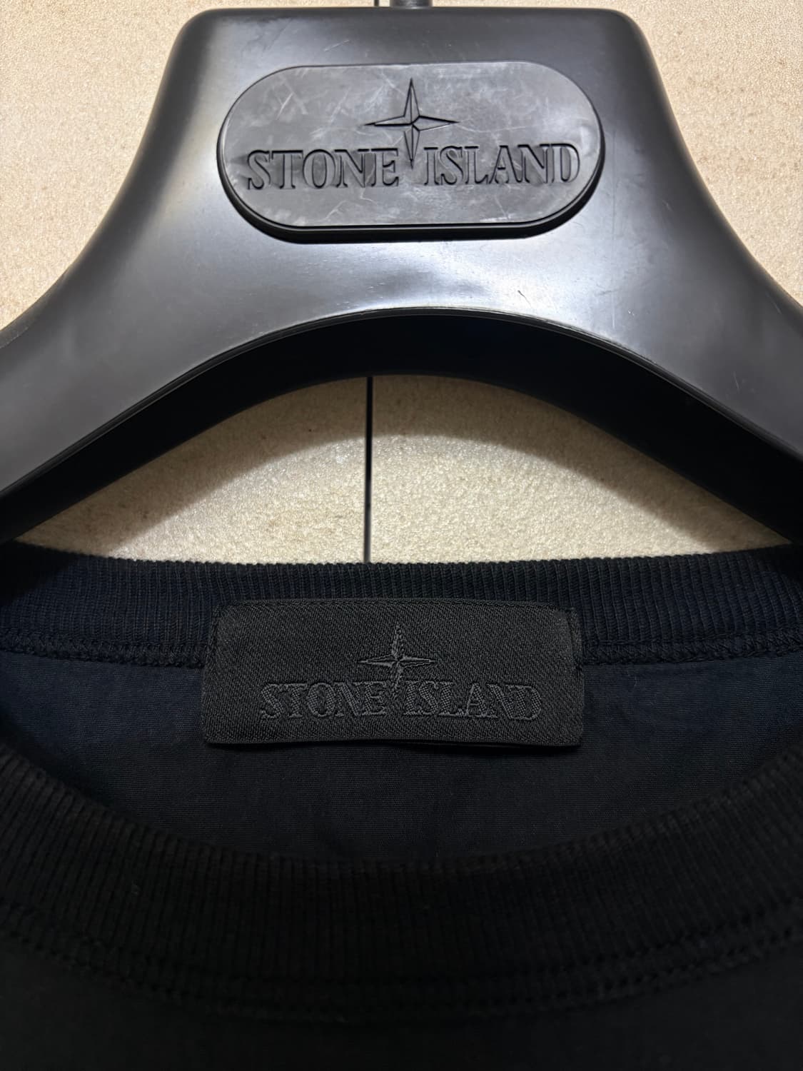 스톤아일랜드 고스트피스 나일론 맨투맨 상품이미지3