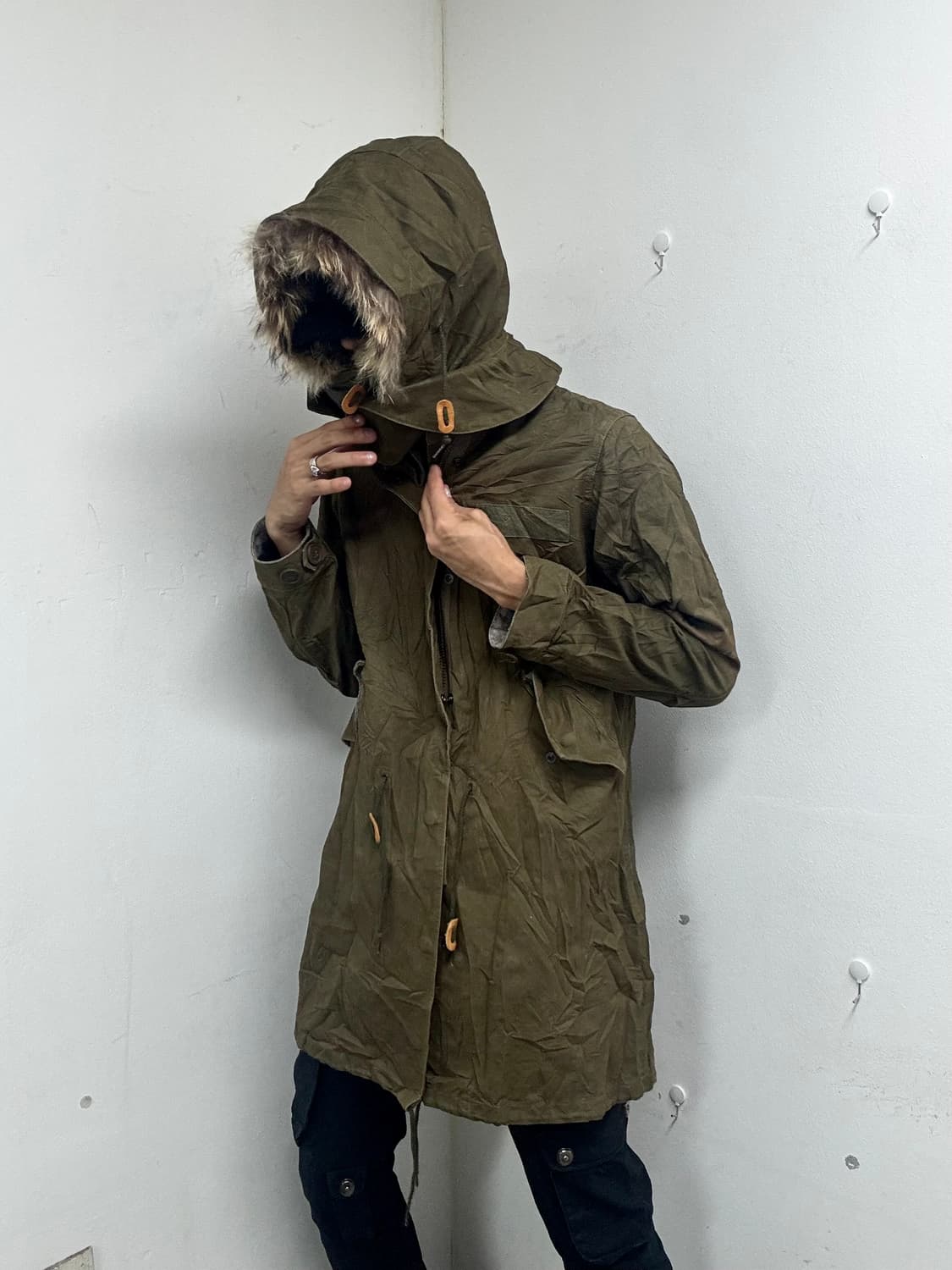 “HARE” Grunge Mood Fur Detail Hooded Fie 상품이미지2