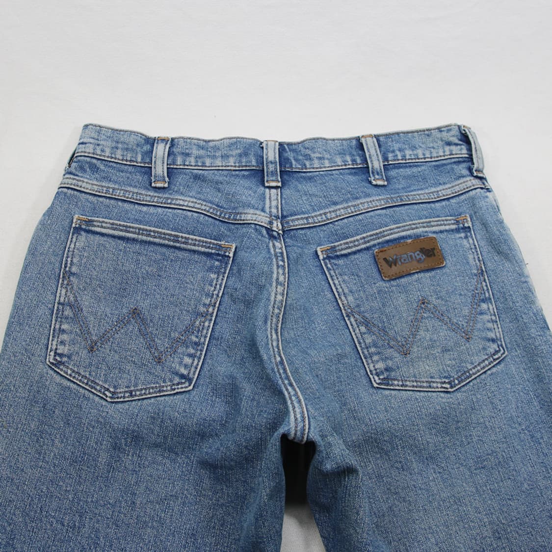 (착용컷) Wrangler 데님 팬츠 (남성용 31.5) 상품이미지8