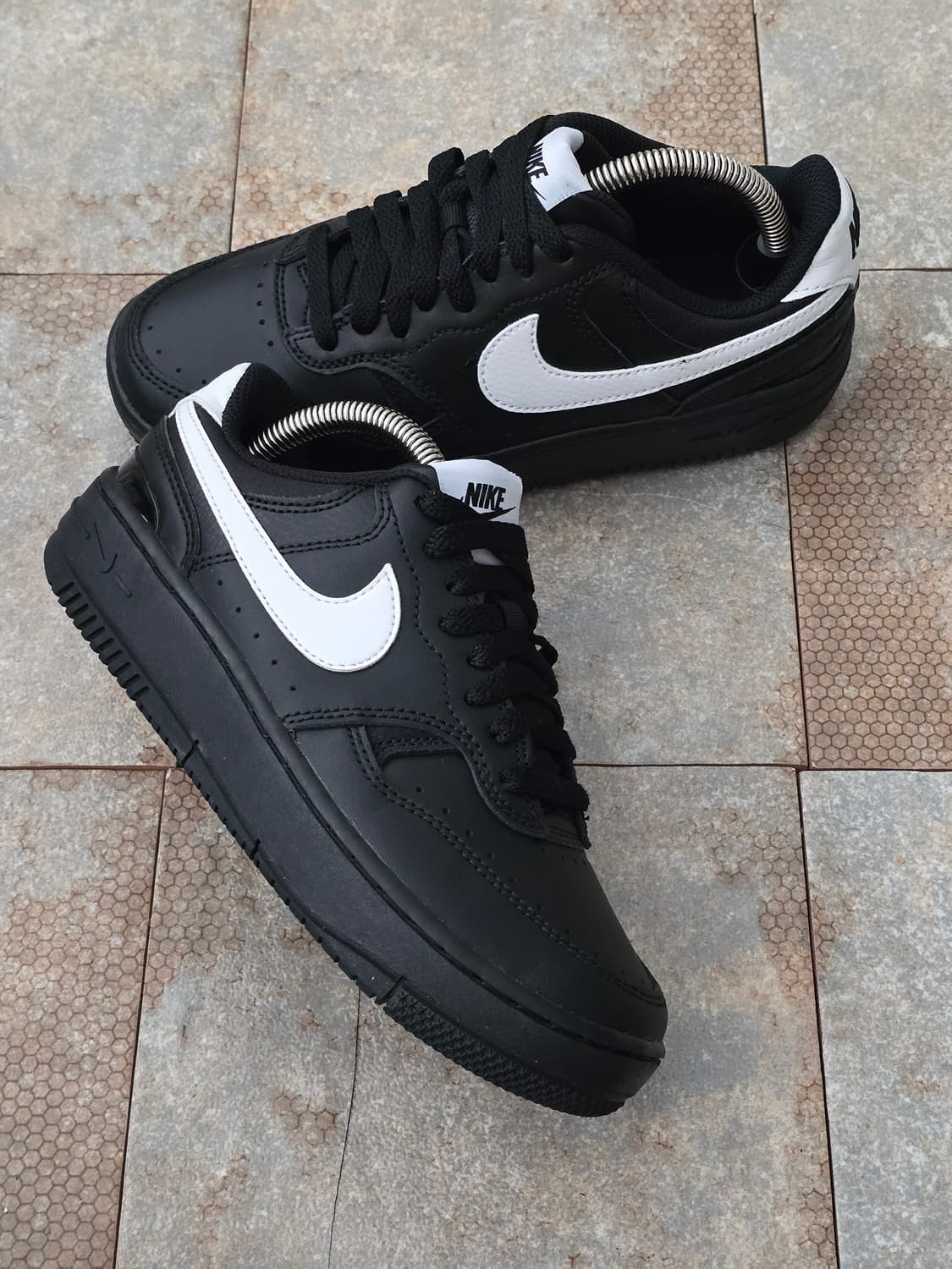 (230)나이키 감마 포스 블랙 화이트 상품이미지7