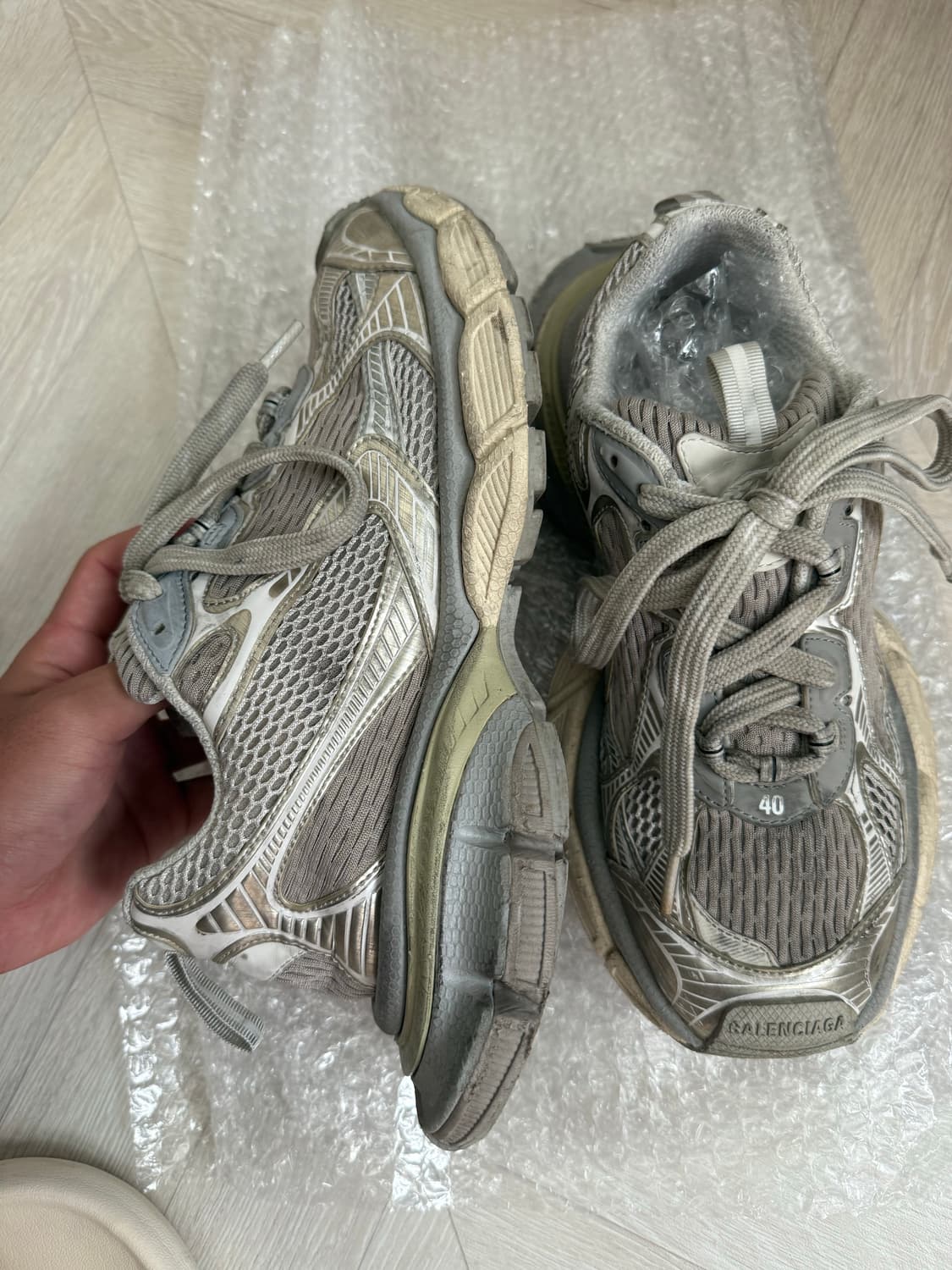 발렌시아가 3xl 에그쉘 40 270 상품이미지5