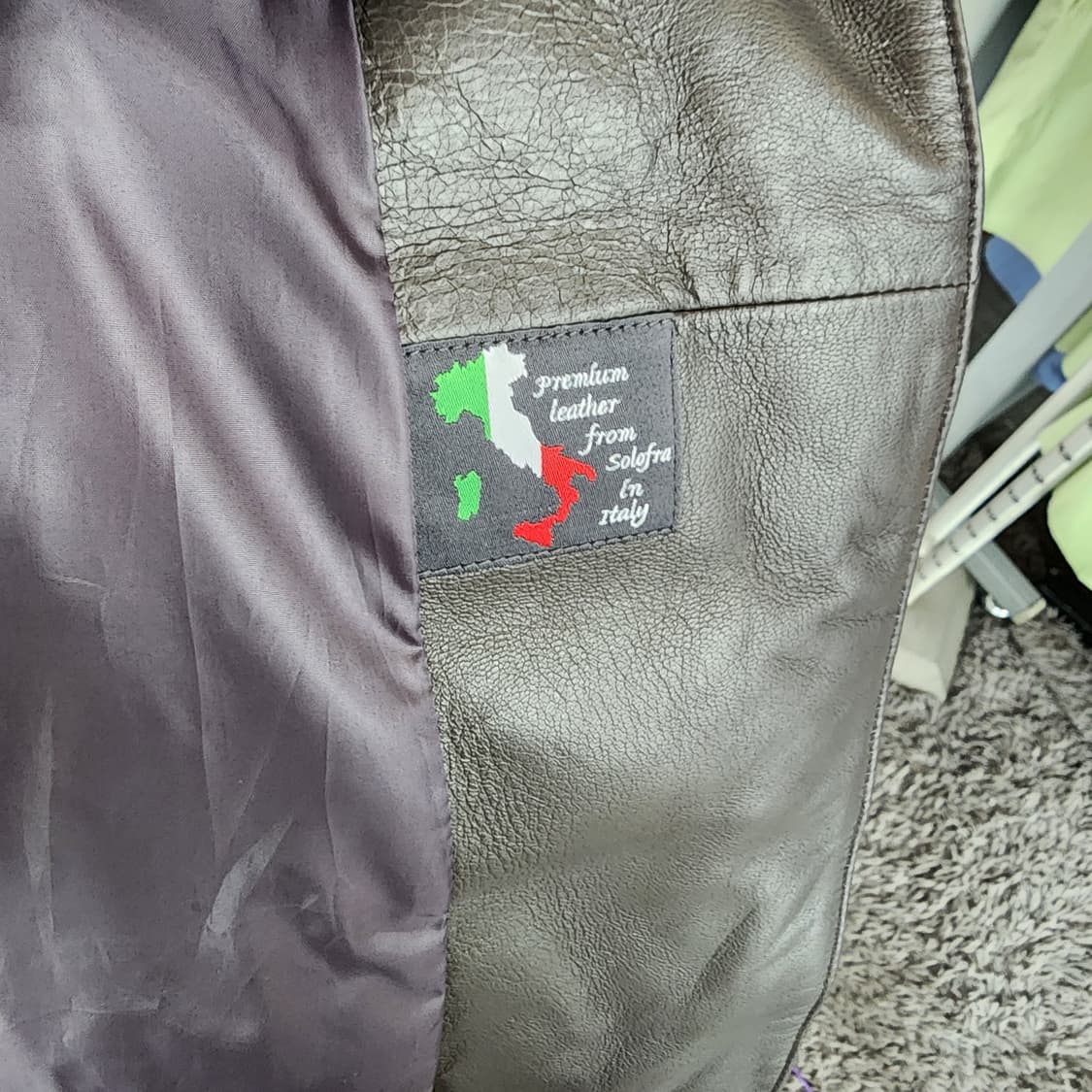 로보 가죽 패딩 롱 코트 상품이미지6