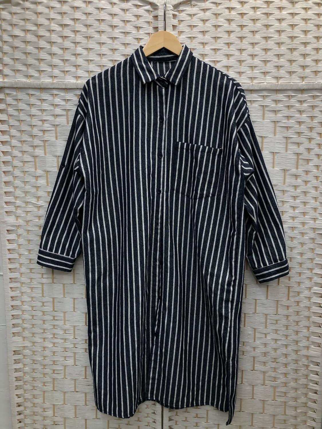 스트라이프 롱 셔츠 상품이미지1