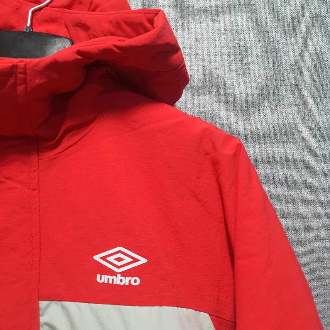 엄브로 아노락 후드 웜업 패딩  상품이미지3