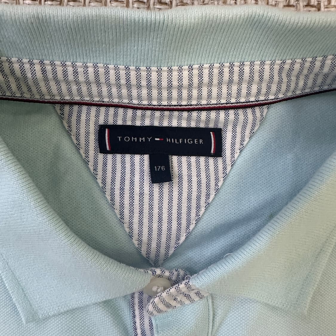 176 타미힐피거 라이트 블루 폴로 셔츠 0415D 상품이미지2