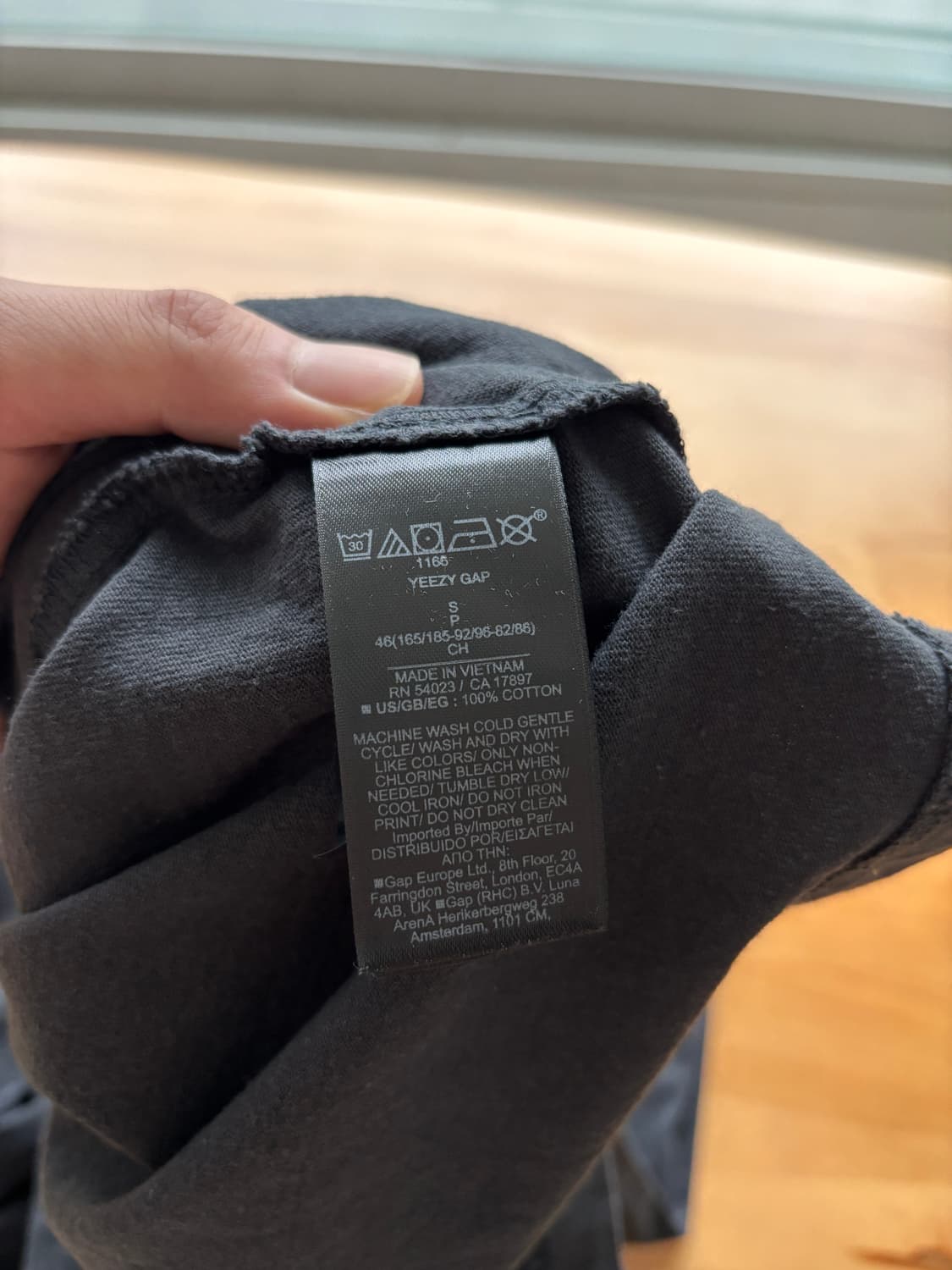 YEEZY GAP 모크넥 롱슬리브 블랙 S 상품이미지6