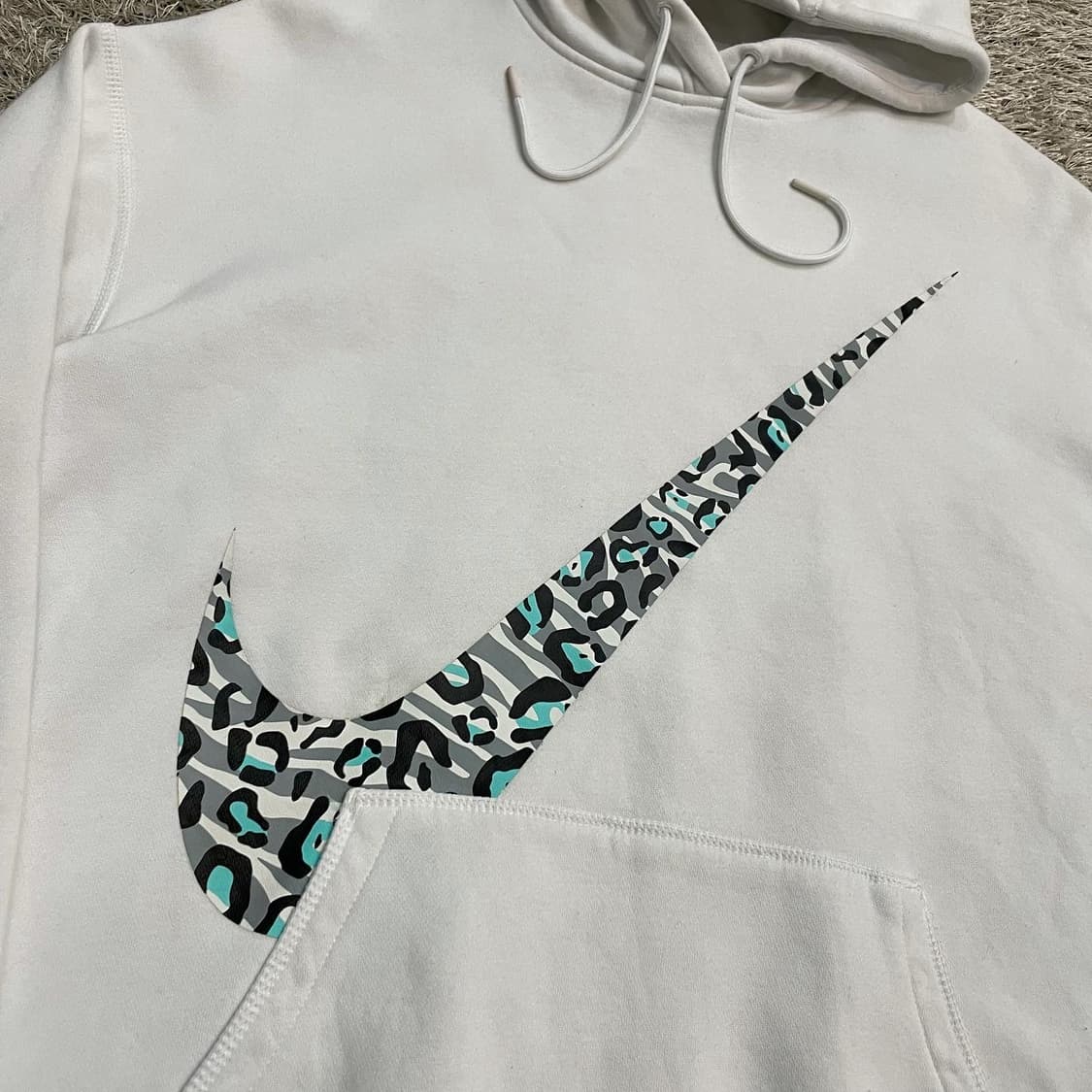 나이키 호피스우시 후드티 상품이미지3