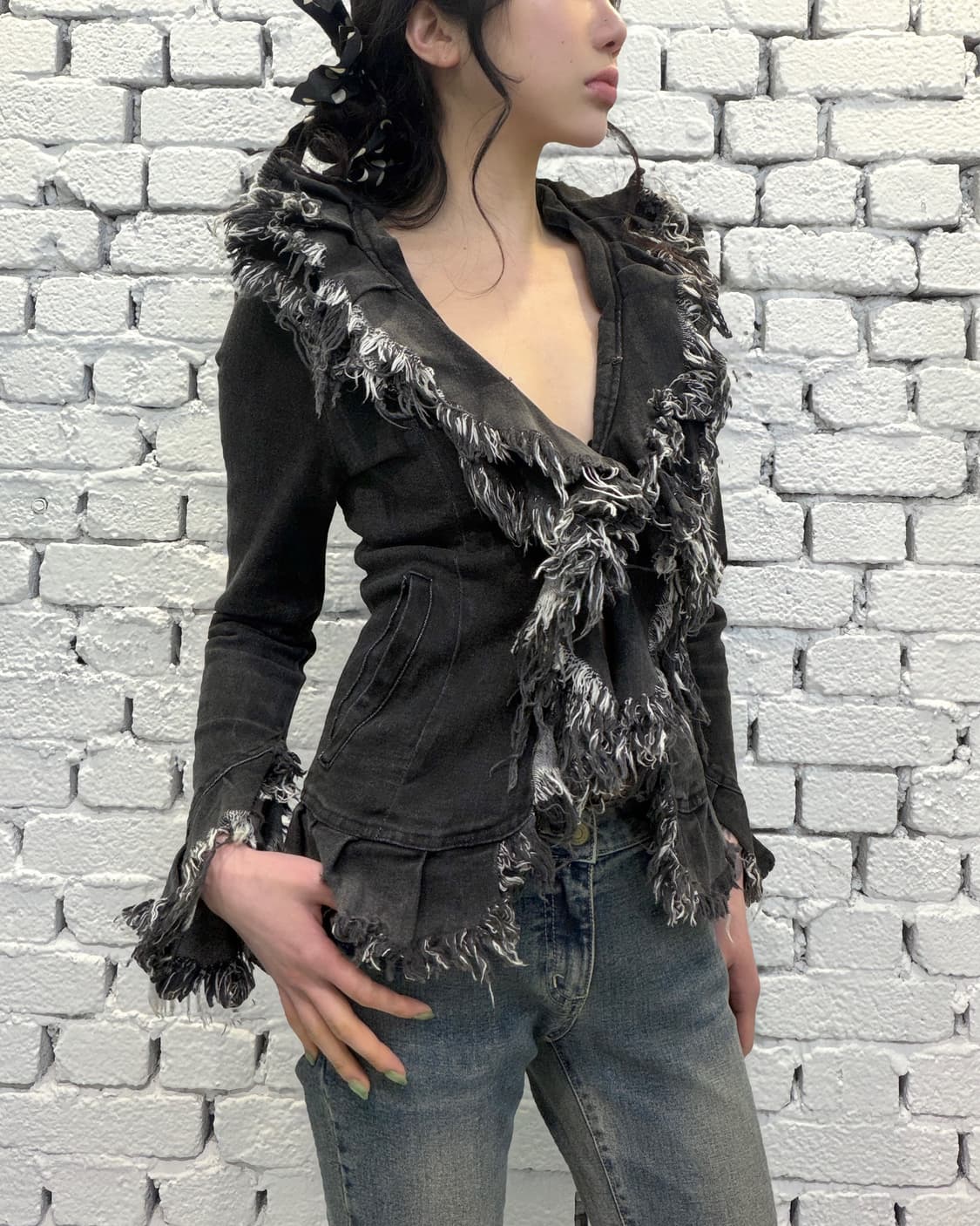 Washed Black Denim Frayed Jacket 상품이미지4