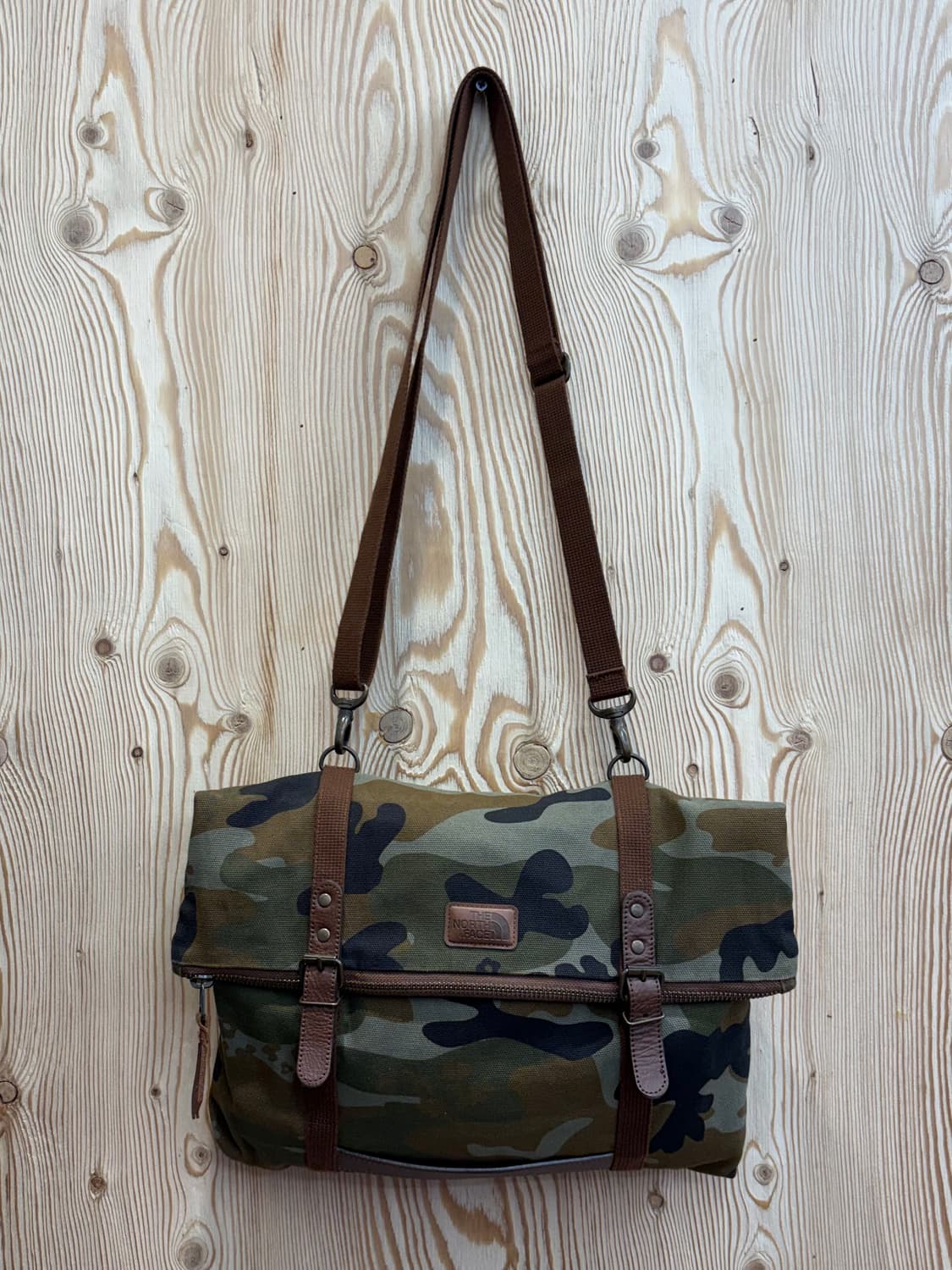 노스페이스 카모플라주 크로스백 상품이미지2