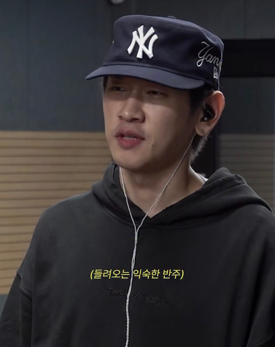 크러쉬 착용 뉴에라 뉴욕양키스 필박스 758사이즈 새상품 상품이미지1