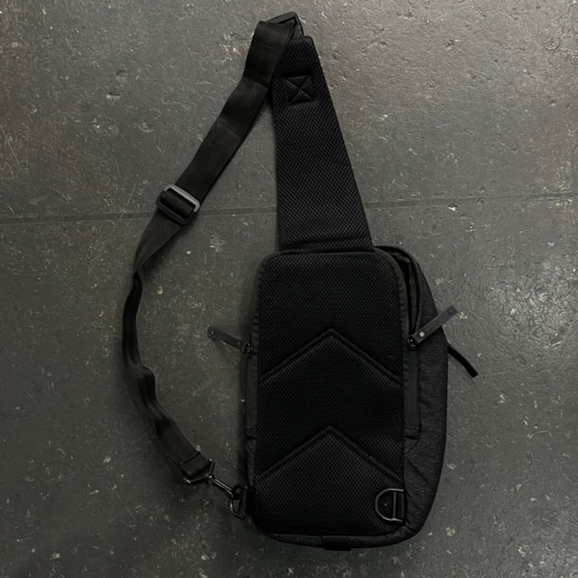 데상트 힙색 상품이미지3