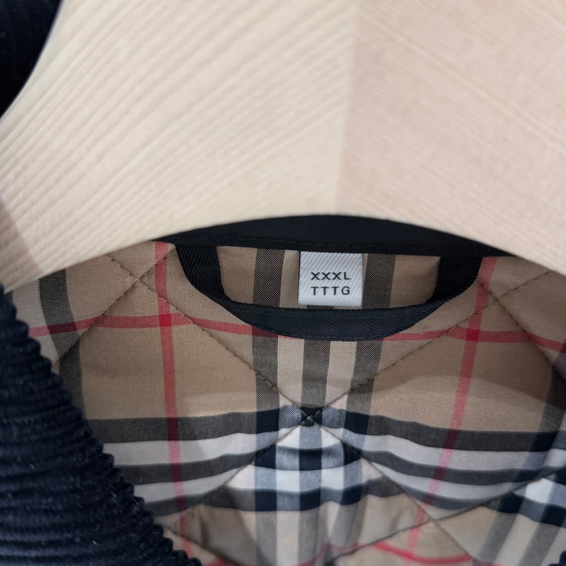 (A+/3XL) / 버버리 코듀로이 다이아몬드 퀄팅 랜포드 코트 블랙 상품이미지3