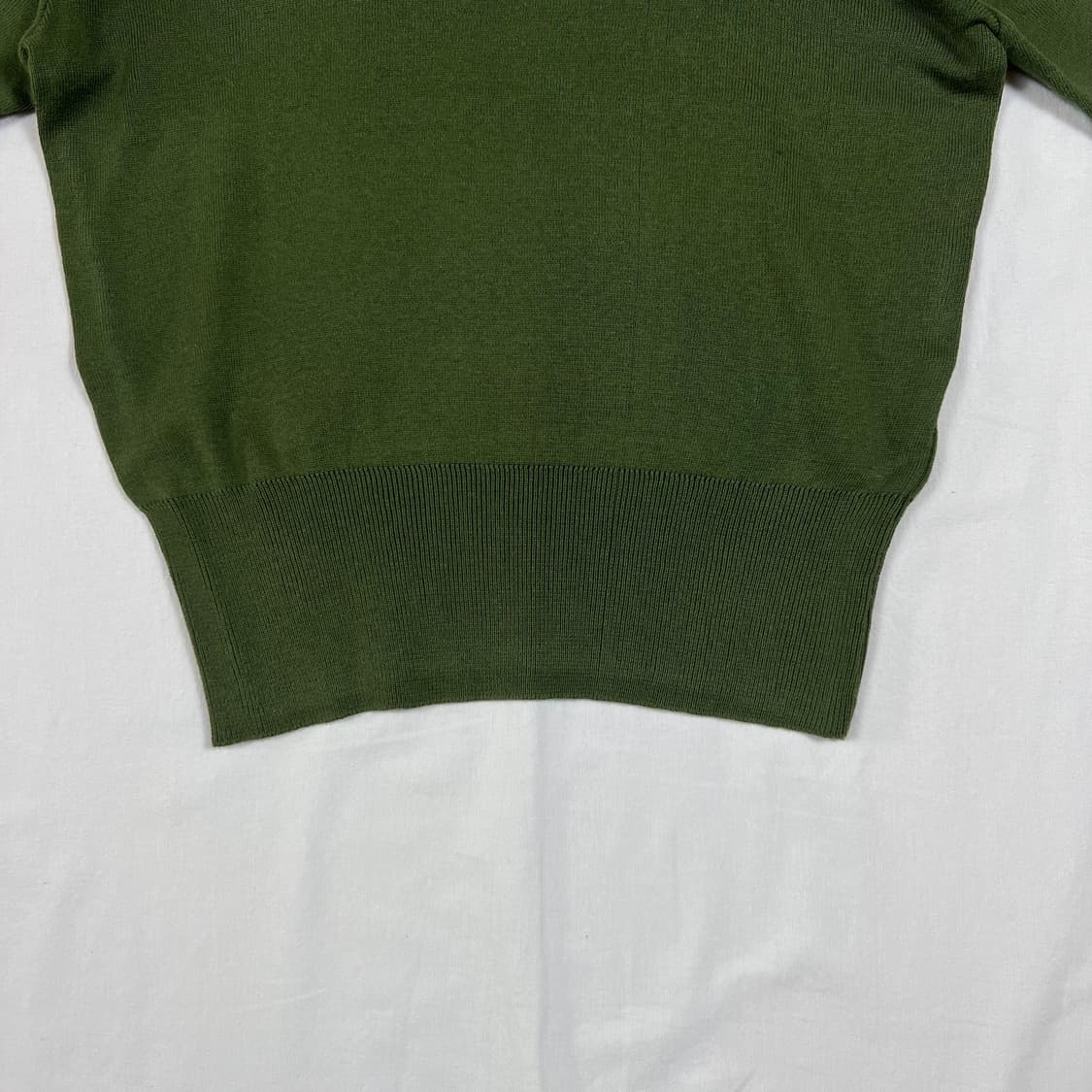 비비안웨스트우드 오브 로고 넥폴라 반팔 니트 상품이미지5