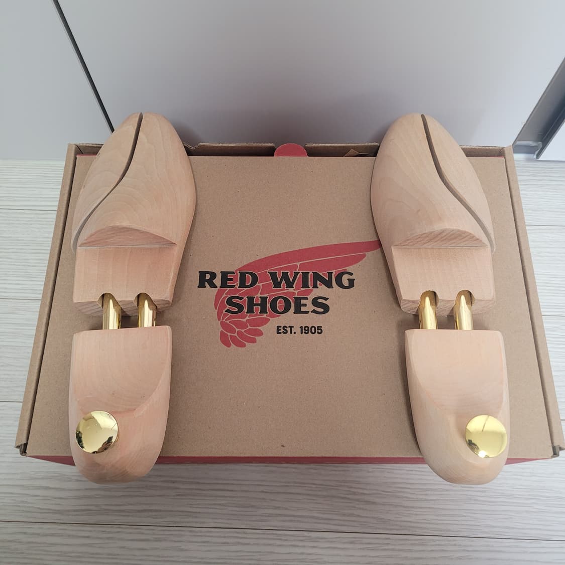 삼나무 슈트리 구두 265 ~ 275 사이즈 (조절가능) 상품이미지3