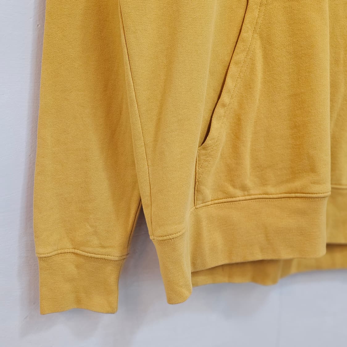 [CARHARTT] 칼하트 원포켓 후드티 상품이미지2