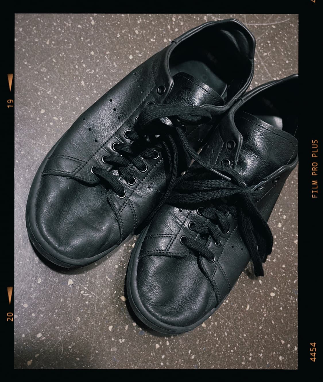 스탠스미스 데콘 블랙 275사이즈 팝니다. 상품이미지1