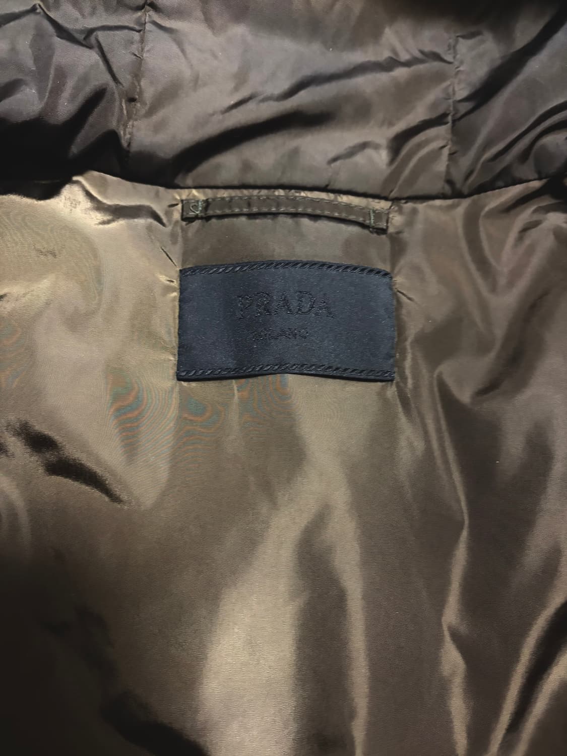 프라다 퀄팅 패딩 상품이미지3