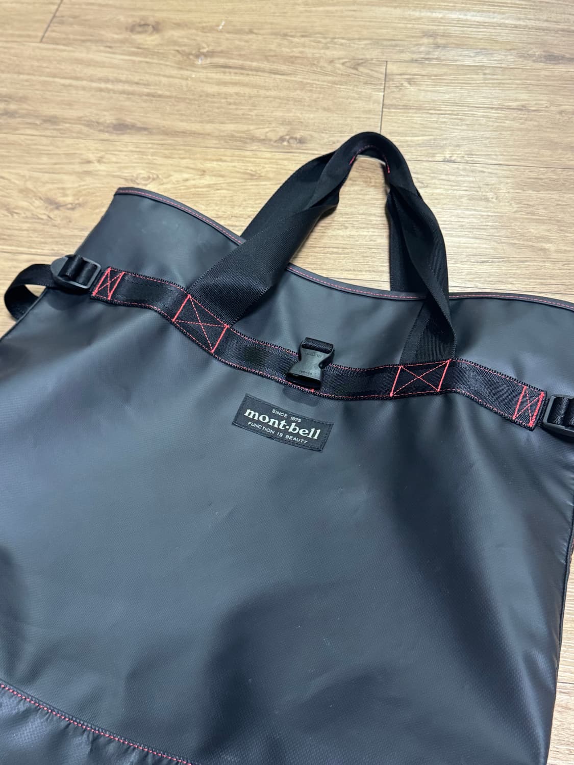몽벨 터프 토트백 상품이미지1