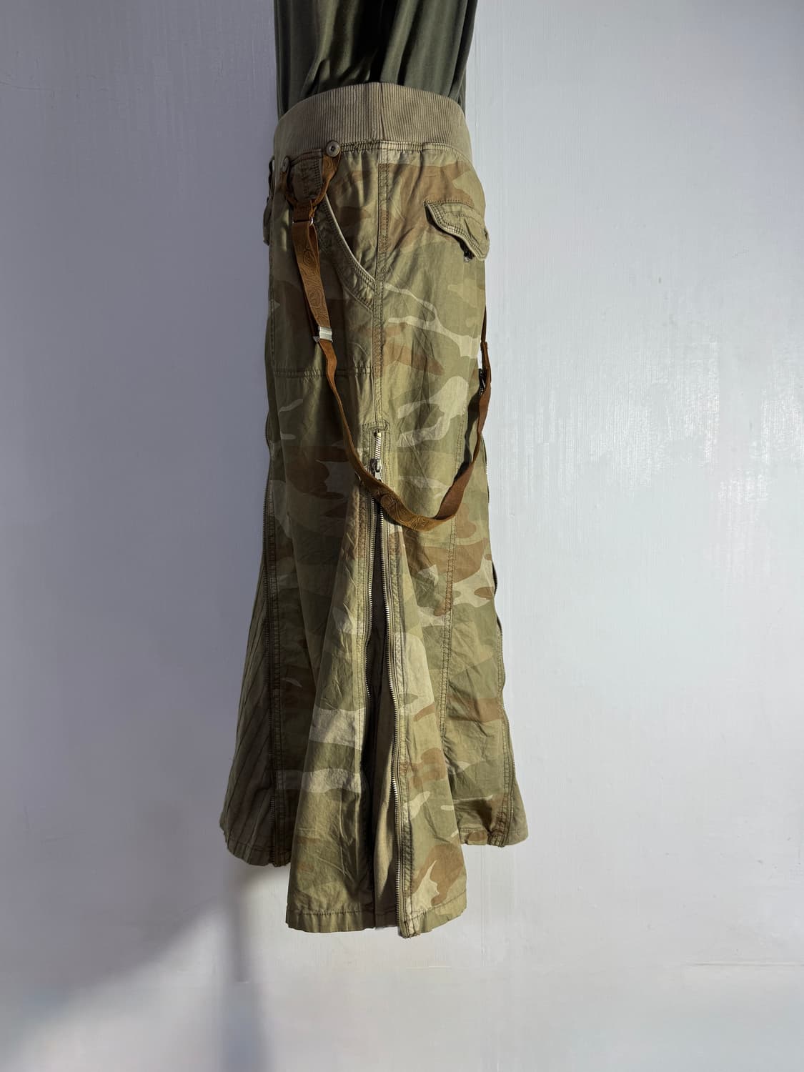 Goa 카모 패턴 서스펜더 롱 스커트 y2k  상품이미지5