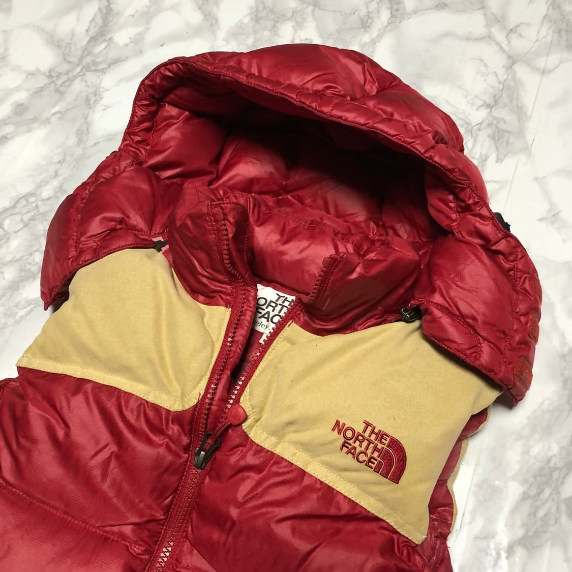 노스페이스 700 LTD 후드 패딩 조끼 거의새거 상품이미지2
