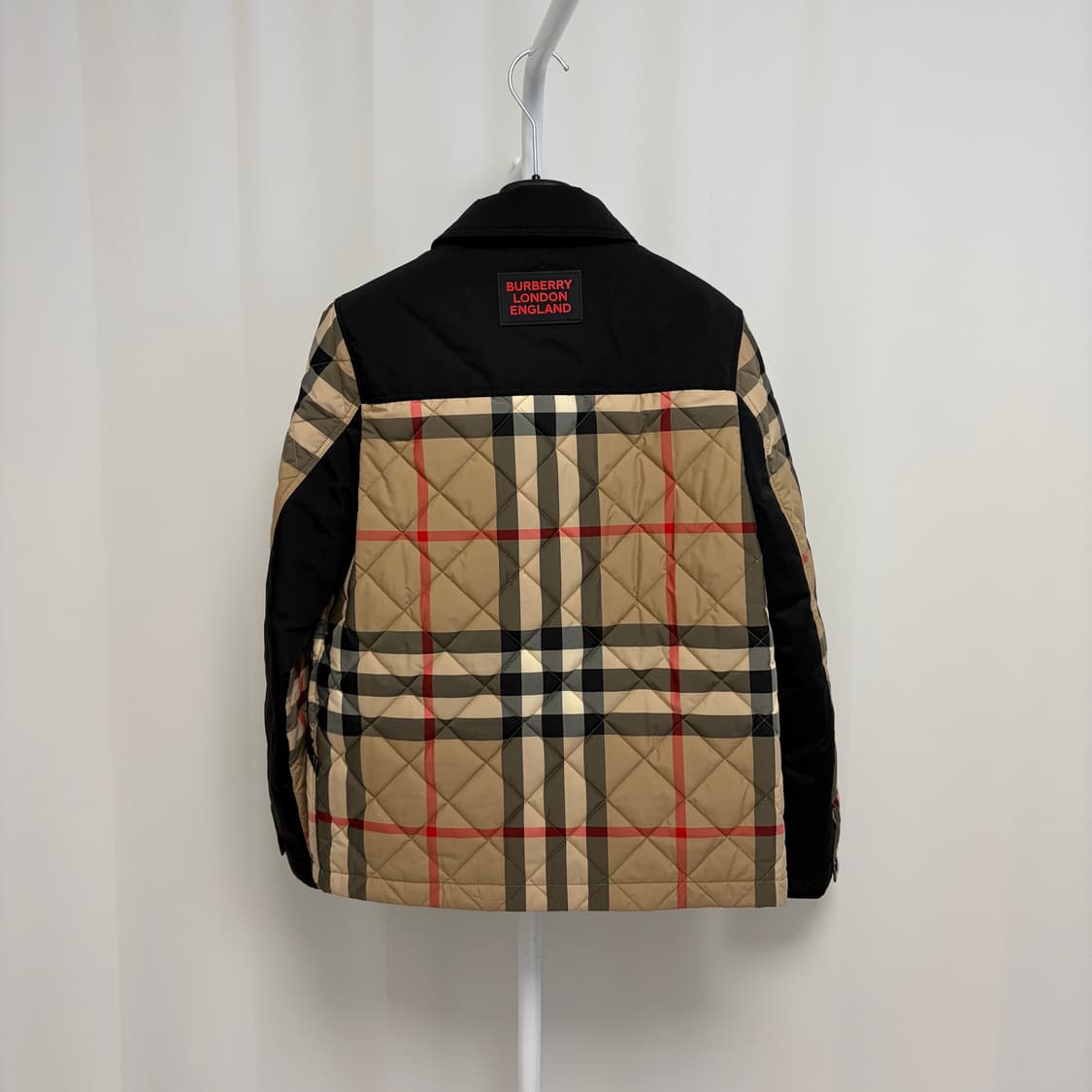 버버리 체크 퀼팅 자켓 아카이브 베이지 상품이미지4