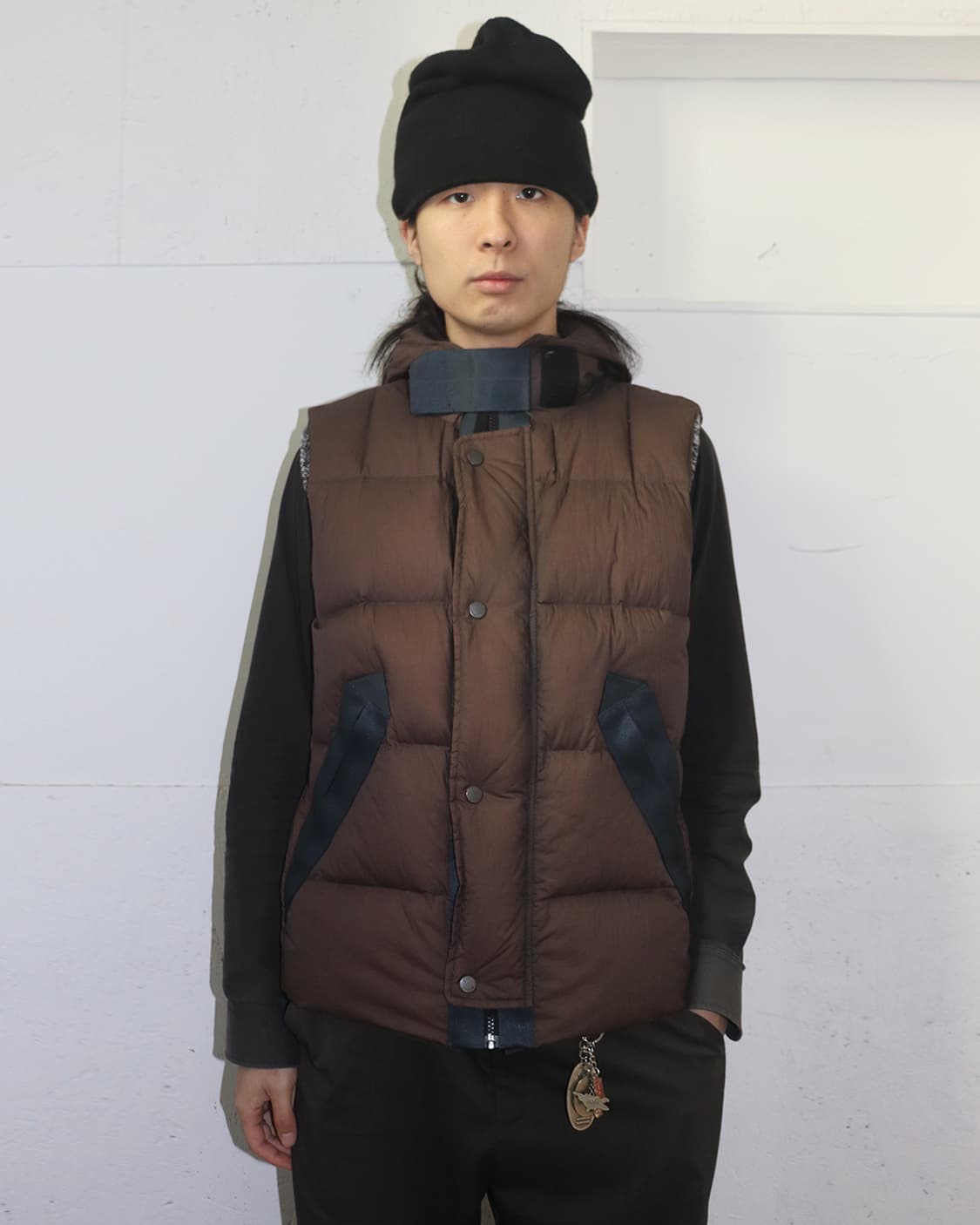 C.P. 컴퍼니 고글 후드 구스다운 베스트 상품이미지2