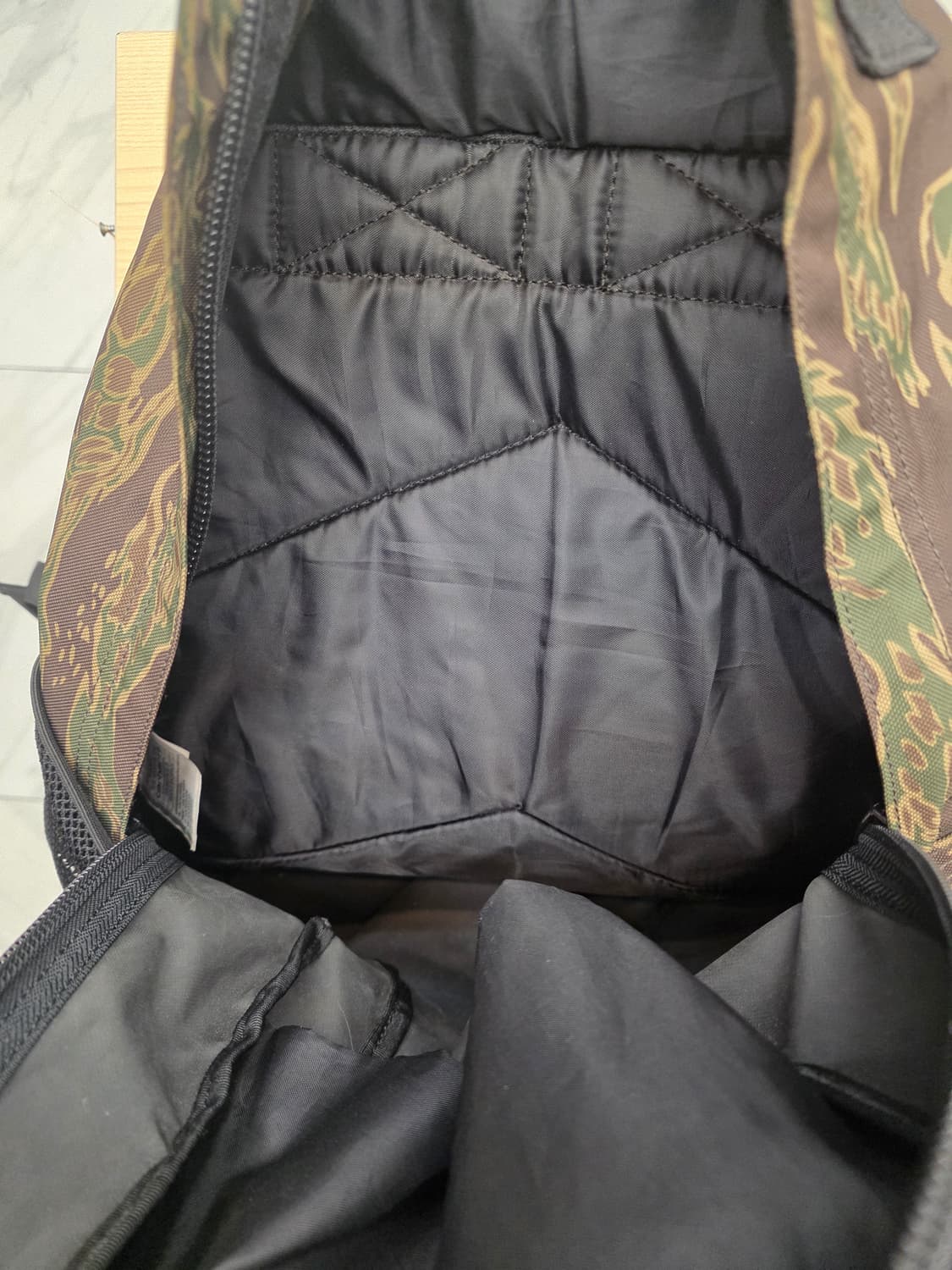 칼하트 킥플립 카모 백팩 상품이미지6