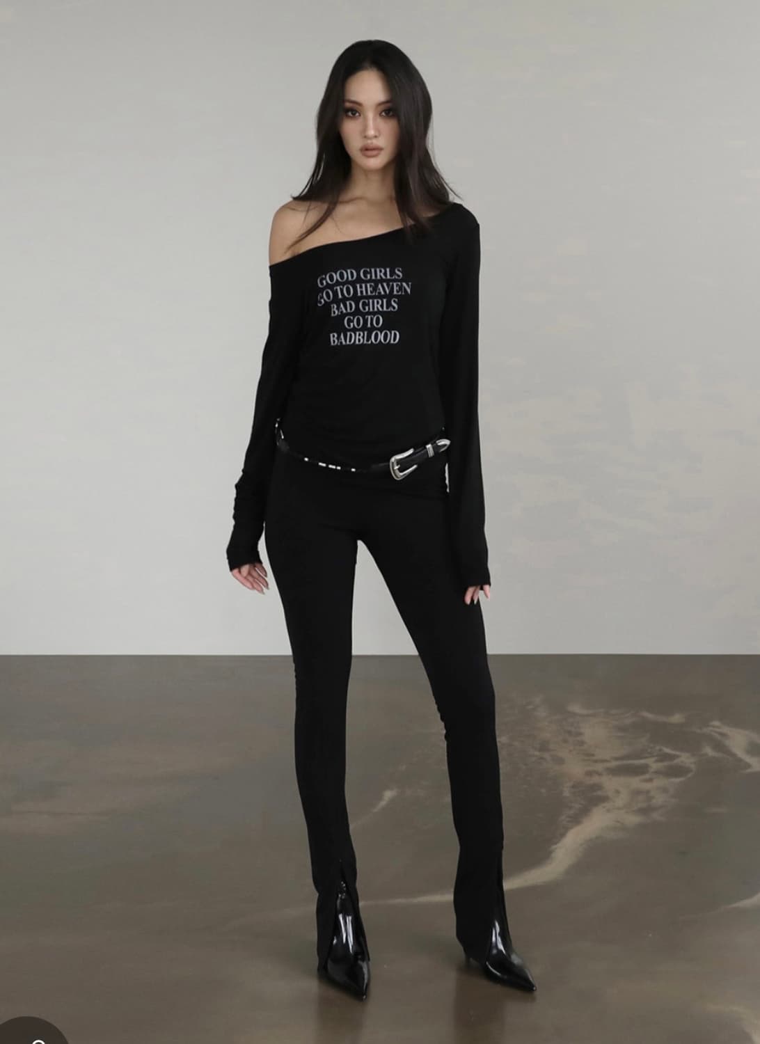 배드블러드 루즈핏 탑 상품이미지1