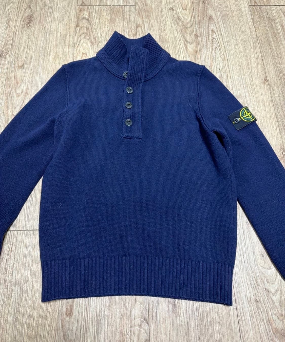 스톤아일랜드 반집업 니트 S 상품이미지1